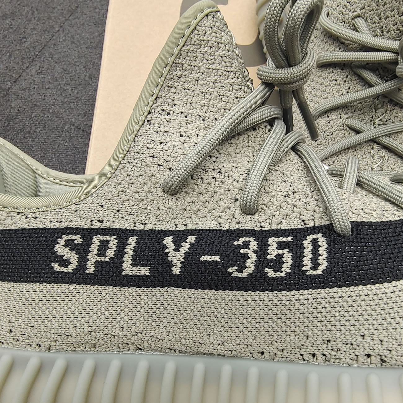 Adidas Yeezy Boost 350 V2 Granite Hq2059 (7) - www.newkick.org
