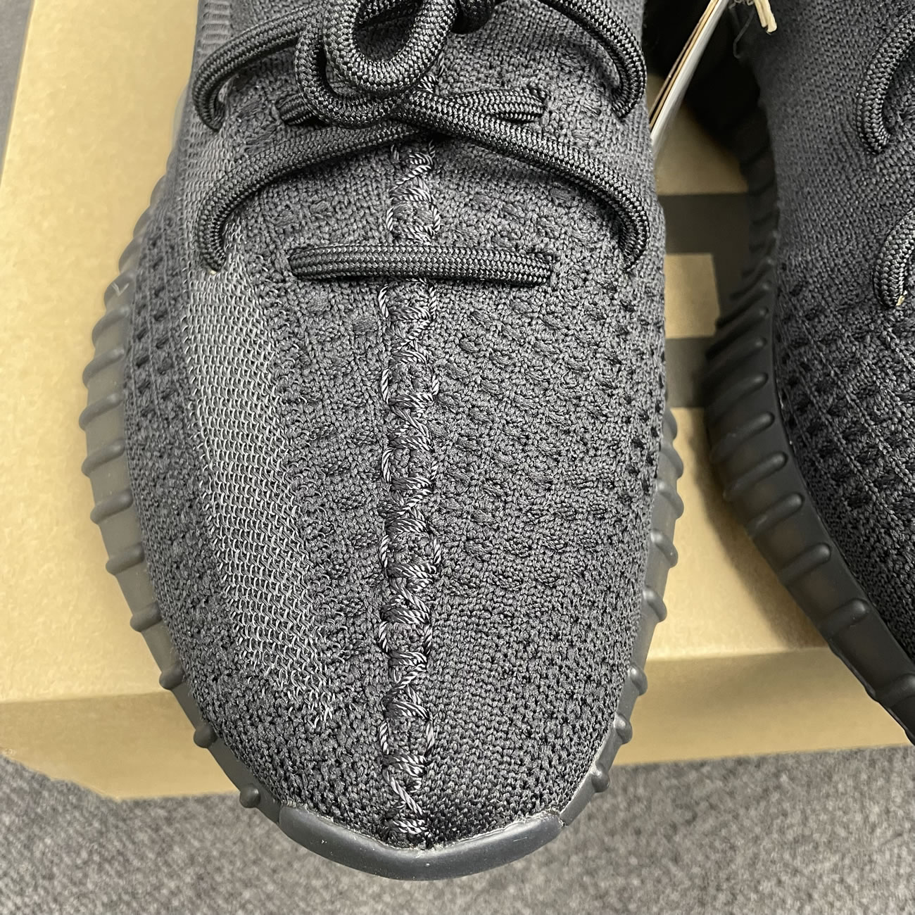 Adidas Yeezy Boost 350 V2 Onyx Hq4540 (10) - www.newkick.org Adidas Yeezy Boost 350 V2 Onyx Hq4540 (10) - www.newkick.org