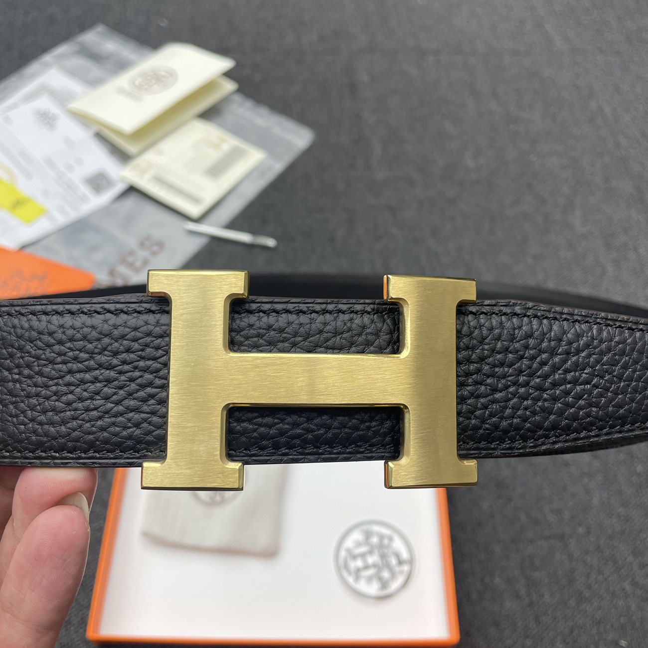 Hermes Full Grain Reversible Belt Leather Black (8) - www.newkick.org Hermes Full Grain Reversible Belt Leather Black (8) - www.newkick.org