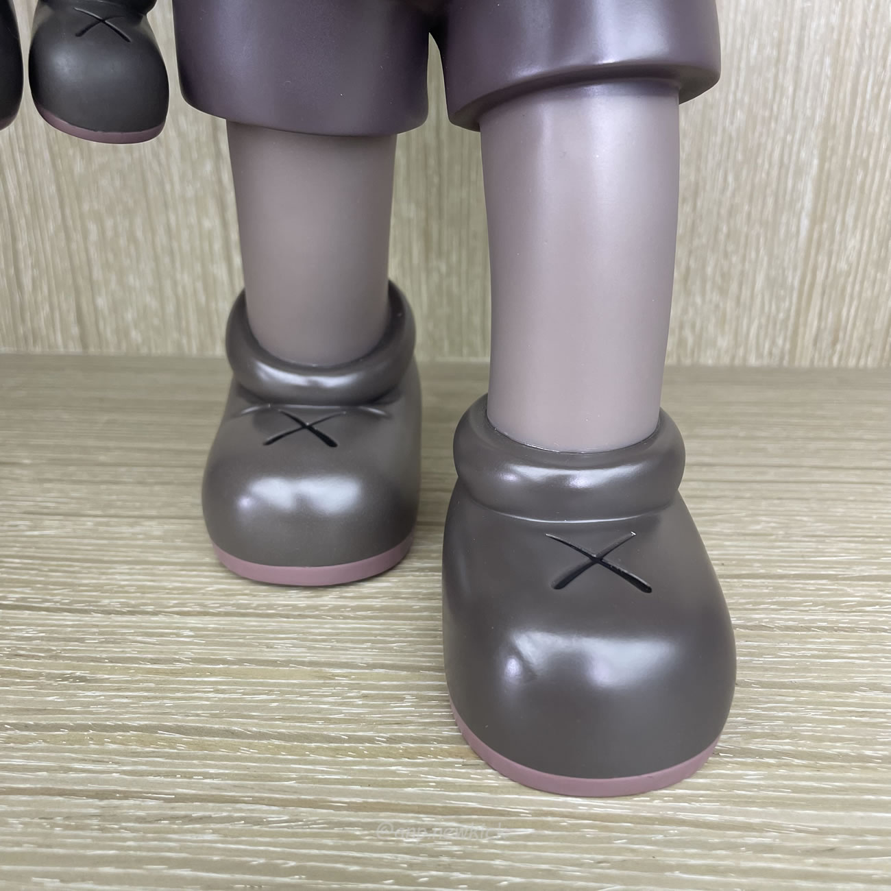 Kaws Clean Slate Figure (3) - www.newkick.org Kaws Clean Slate Figure (3) - www.newkick.org