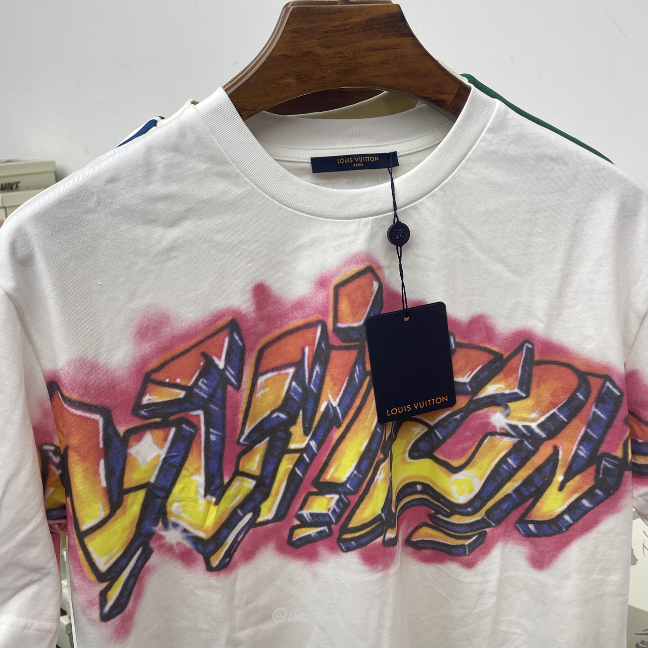 Louis Vuitton Graffiti T Shirt Milky White (7) - www.newkick.org