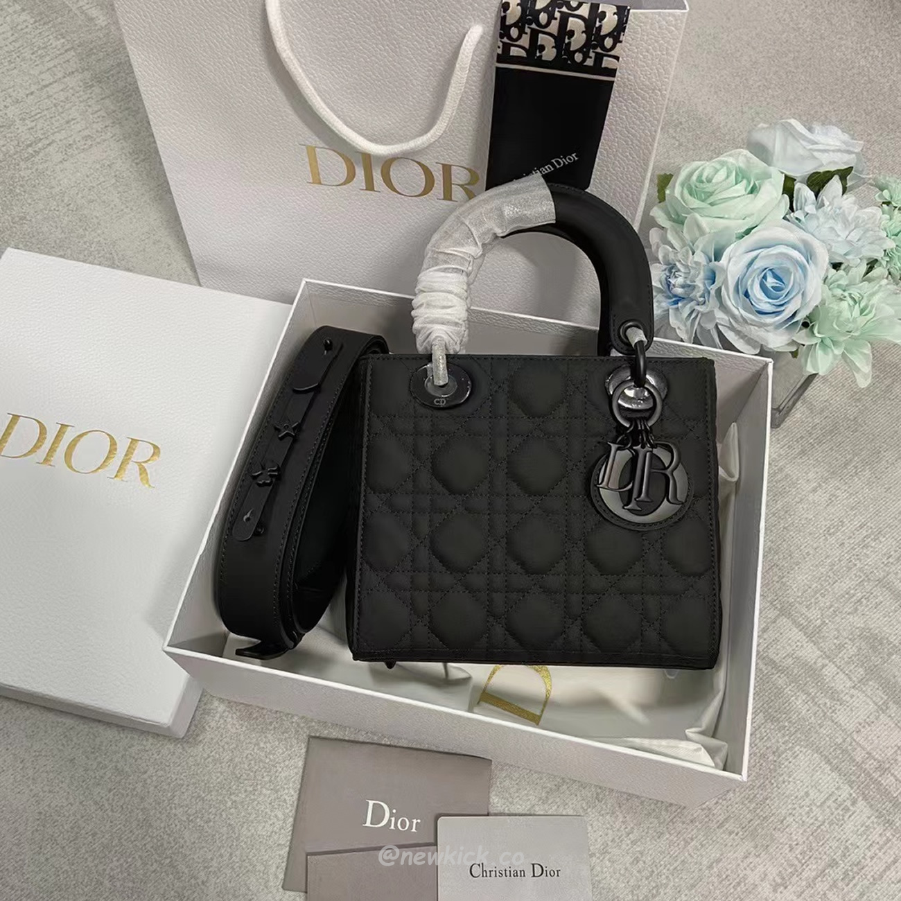 Dior My Lady Abc Black Ultra Matte Canage Calfskin With Rattan Pattern M0538sloi M989 (8) - www.newkick.org Dior My Lady Abc Black Ultra Matte Canage Calfskin With Rattan Pattern M0538sloi M989 (8) - www.newkick.org