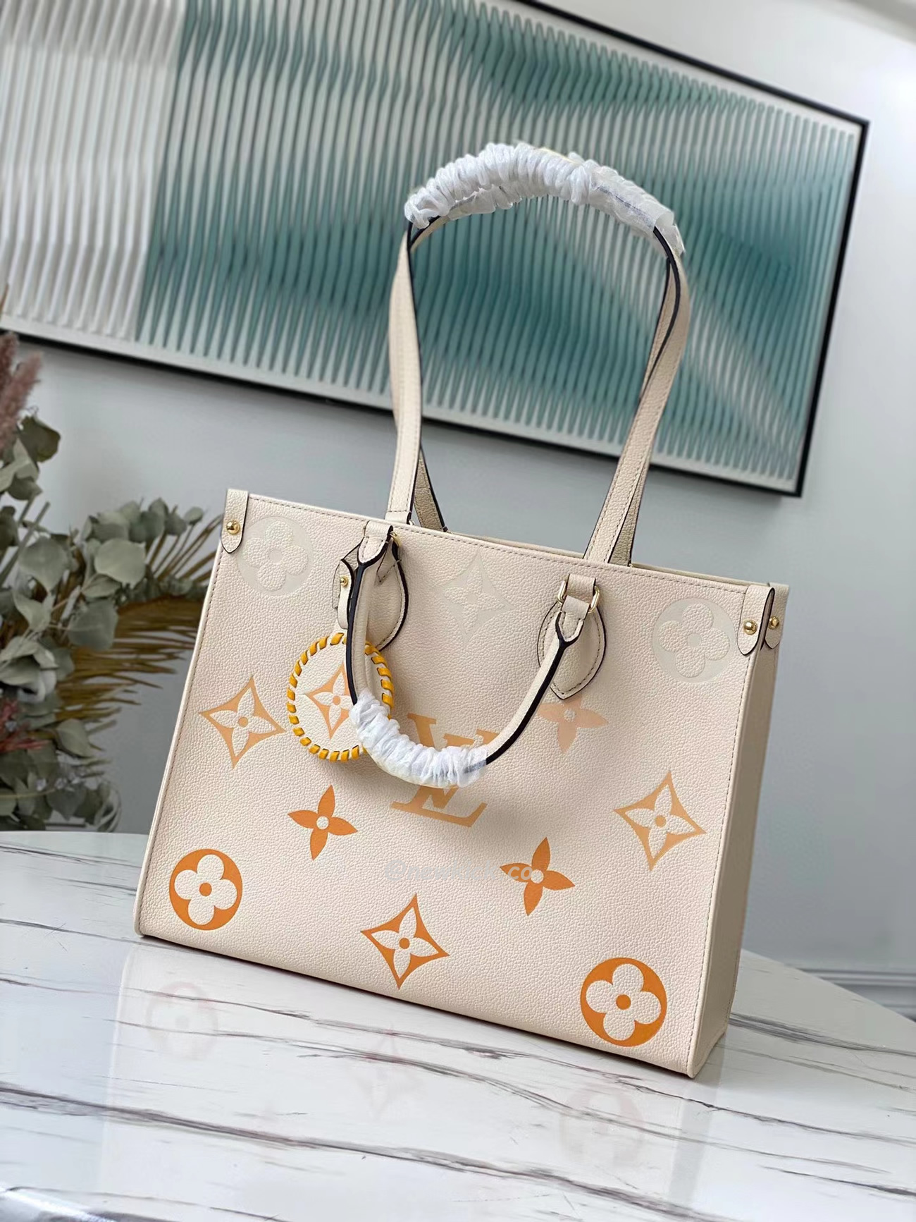 Louis Vuitton Onthego Mm Creamsaffron M45717 (11) - www.newkick.org Louis Vuitton Onthego Mm Creamsaffron M45717 (11) - www.newkick.org