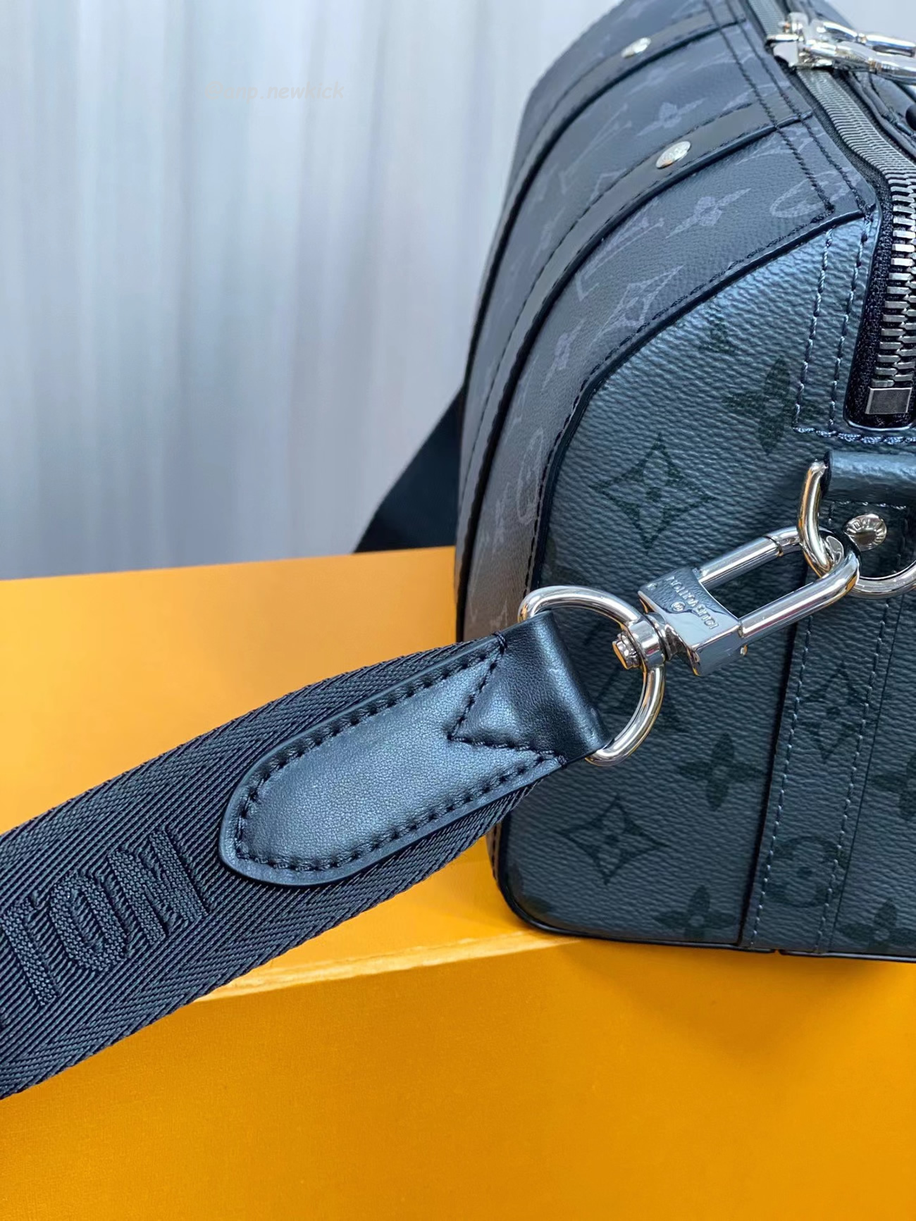 Louis Vuitton City Keepall M45936 (11) - www.newkick.org Louis Vuitton City Keepall M45936 (11) - www.newkick.org