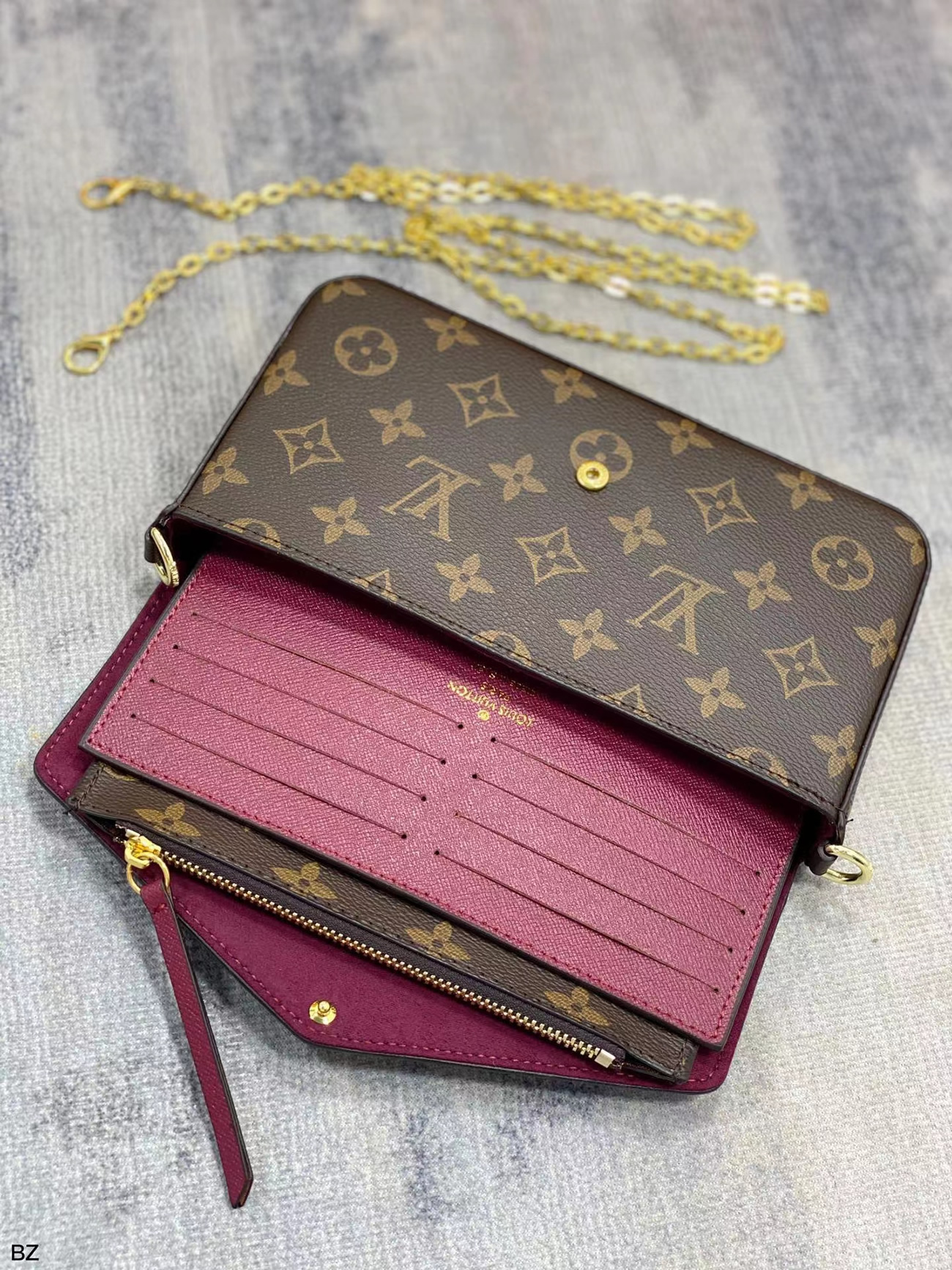 Louis Vuitton Pochette Crossbody Bag M61276 (14) - www.newkick.org Louis Vuitton Pochette Crossbody Bag M61276 (14) - www.newkick.org