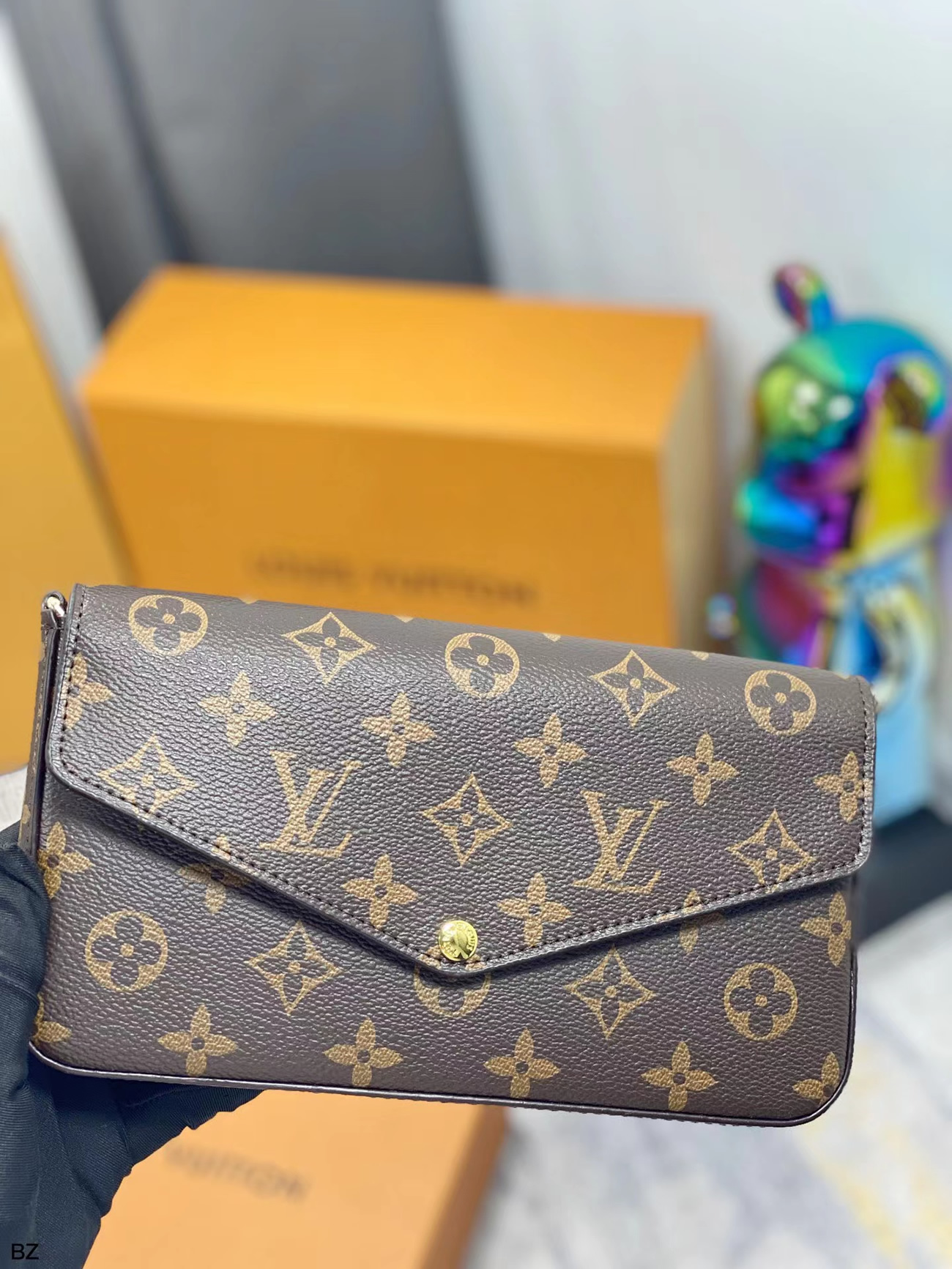 Louis Vuitton Pochette Crossbody Bag M61276 (9) - www.newkick.org Louis Vuitton Pochette Crossbody Bag M61276 (9) - www.newkick.org