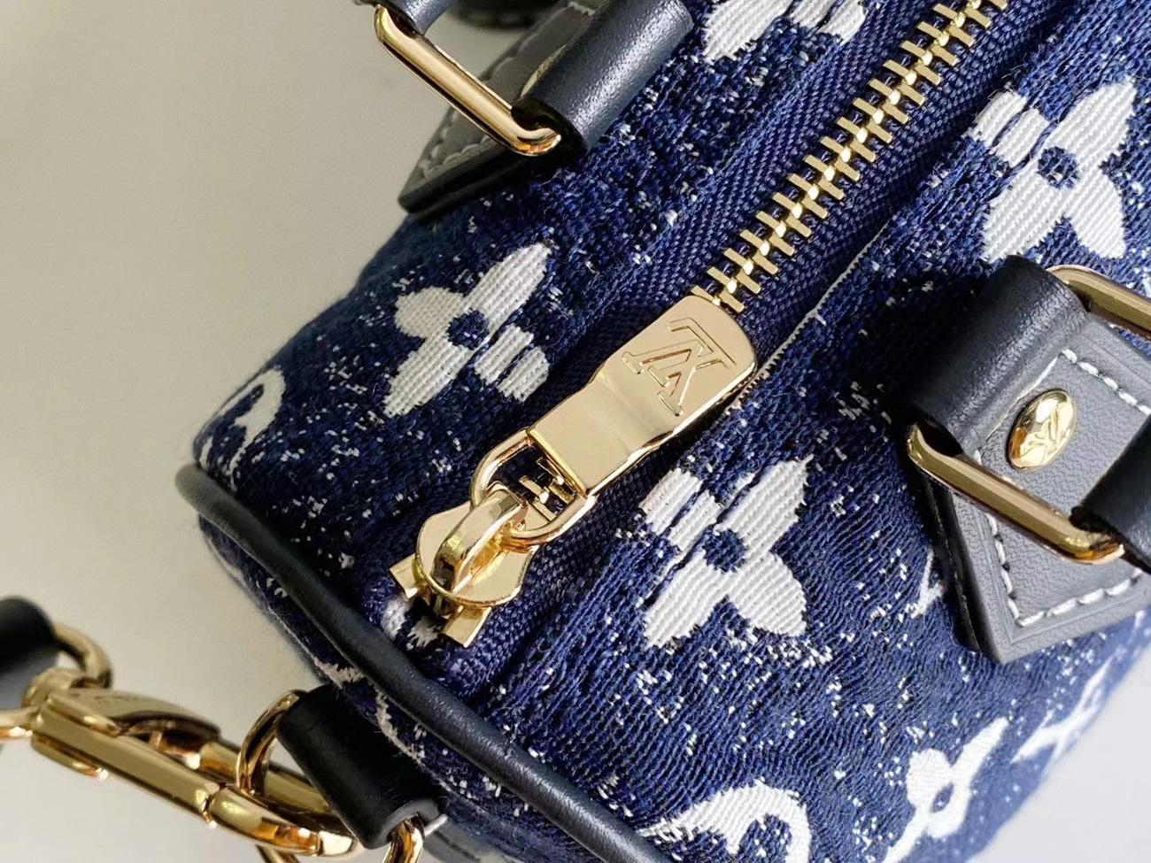 Louis Vuitton Nano Speedy Pillow Bag M81168 (5) - www.newkick.org