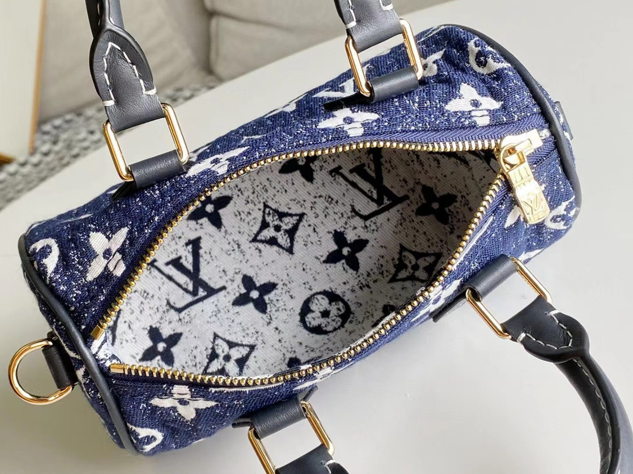 Louis Vuitton Nano Speedy Pillow Bag M81168 (6) - www.newkick.org
