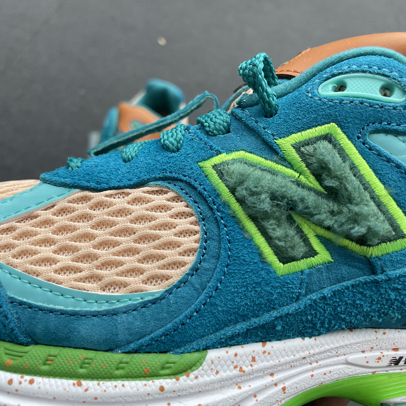 New Balance 2002r Salehe Bembury Water Be The Guide Ml2002rj (6) - www.newkick.org