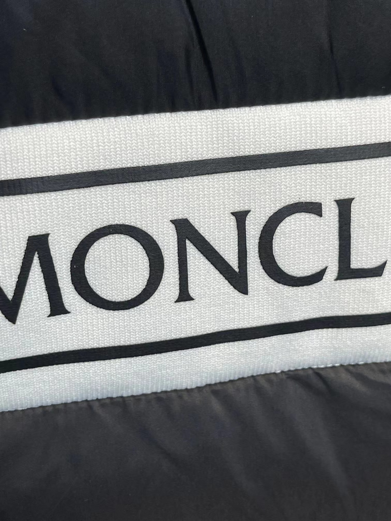 Moncler Neck Padded Shell And Virgin Wool Navy Jacket (3) - www.newkick.org Moncler Neck Padded Shell And Virgin Wool Navy Jacket (3) - www.newkick.org