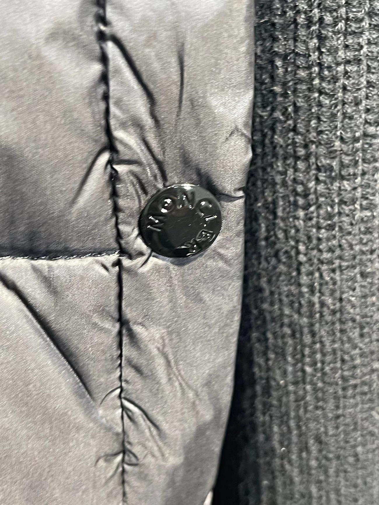 Moncler Neck Padded Shell And Virgin Wool Navy Jacket (7) - www.newkick.org Moncler Neck Padded Shell And Virgin Wool Navy Jacket (7) - www.newkick.org