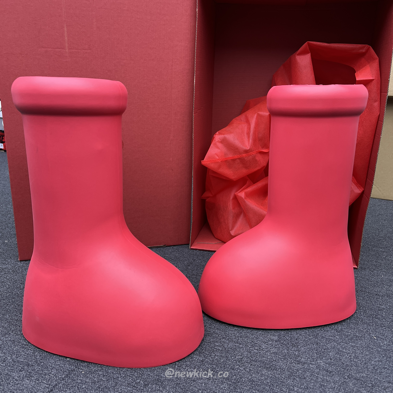 Mschf Big Red Boot Mschf010 (2) - www.newkick.org Mschf Big Red Boot Mschf010 (2) - www.newkick.org