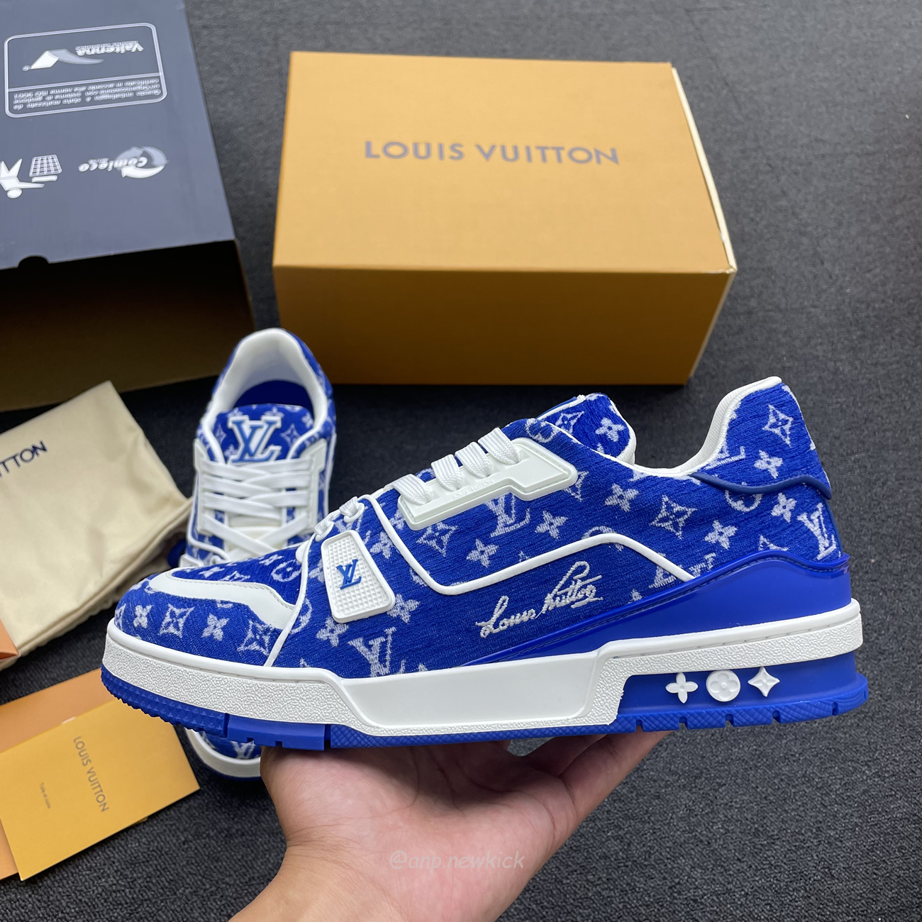 Louis Vuitton Trainer Blue Green Black Red Monogram Textile 1abfrq (8) - www.newkick.org