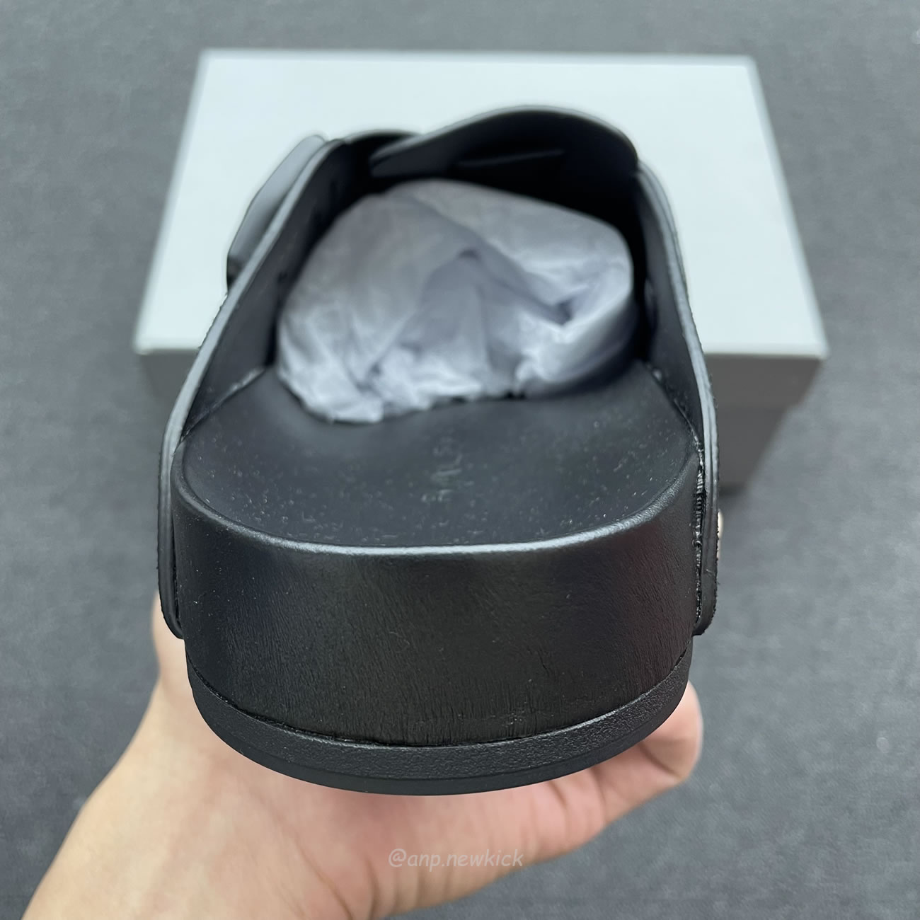 Balenciaga 2024 Five Toed Contour Sunday Flat Sole Muller Shoes (2) - www.newkick.vip Balenciaga 2024 Five Toed Contour Sunday Flat Sole Muller Shoes (2) - www.newkick.vip