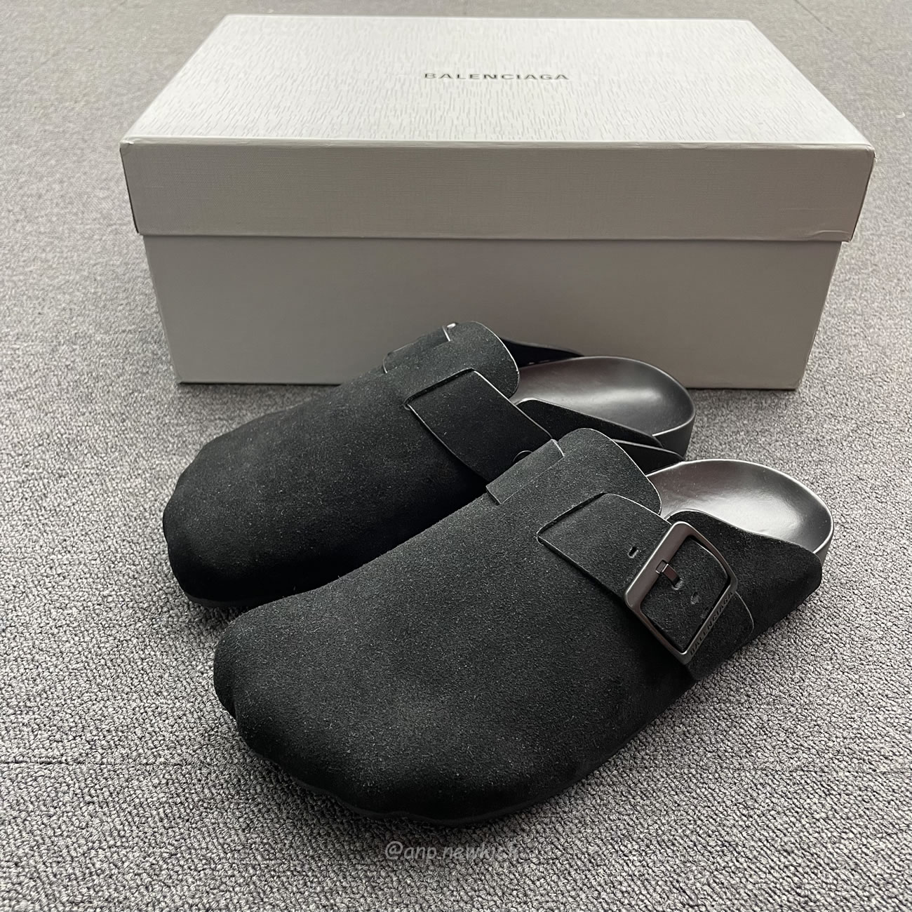 Balenciaga 2024 Five Toed Contour Sunday Flat Sole Muller Shoes (4) - www.newkick.vip Balenciaga 2024 Five Toed Contour Sunday Flat Sole Muller Shoes (4) - www.newkick.vip