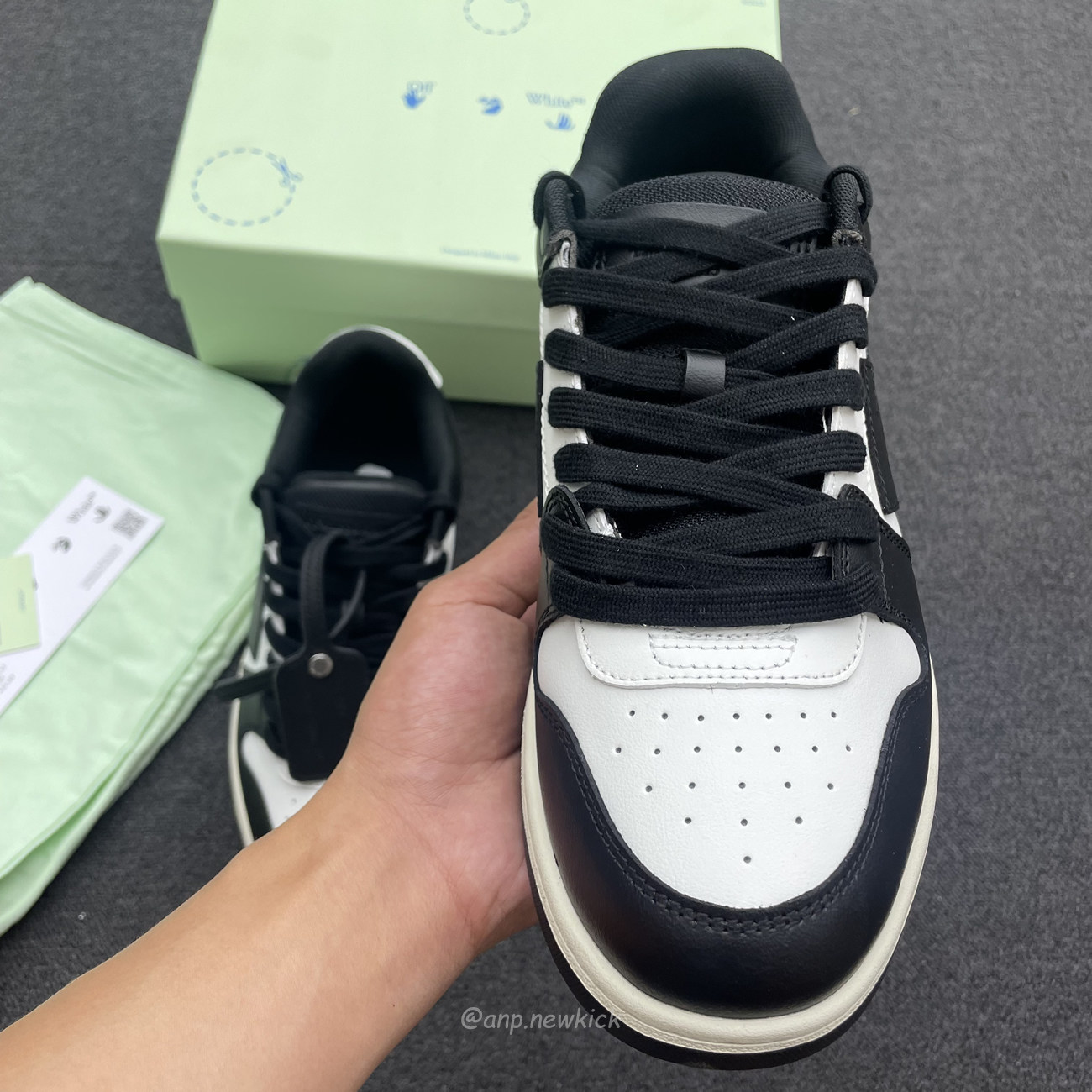 Off White Out Of Office Ooo Low Tops White Black White (15) - www.newkick.org Off White Out Of Office Ooo Low Tops White Black White (15) - www.newkick.org