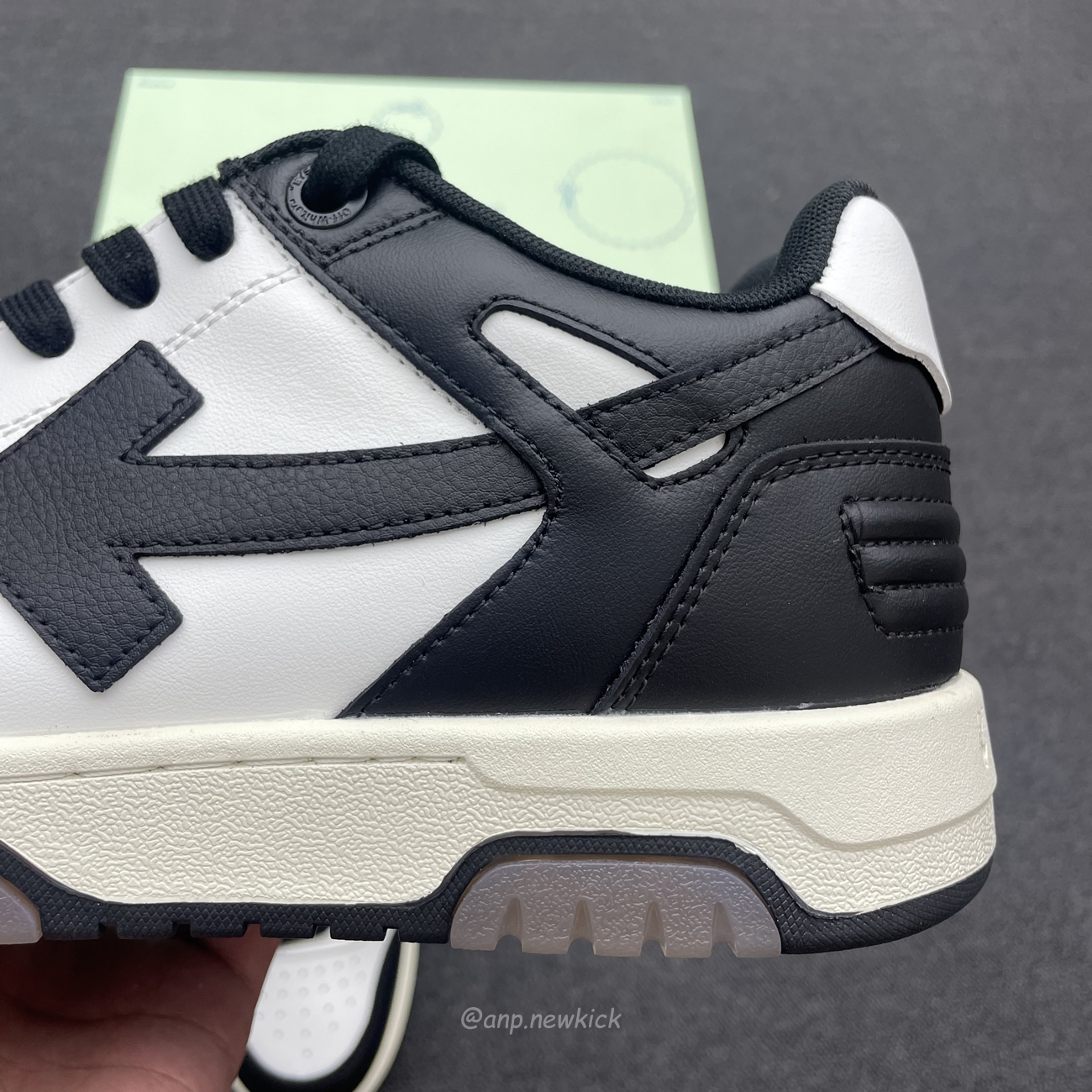 Off White Out Of Office Ooo Low Tops White Black White (9) - www.newkick.org Off White Out Of Office Ooo Low Tops White Black White (9) - www.newkick.org