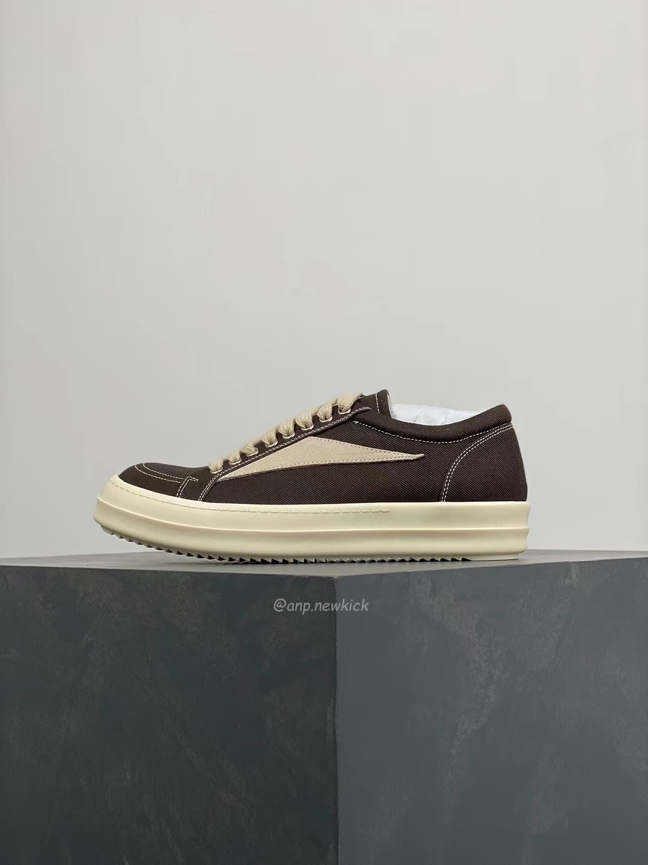 Rick Owens Leather Low Top Vintage Sneakers Suede Canvas Black Taupe Grey Faded Pnk Pearl Milk Dark Dust (17) - www.newkick.org Rick Owens Leather Low Top Vintage Sneakers Suede Canvas Black Taupe Grey Faded Pnk Pearl Milk Dark Dust (17) - www.newkick.org
