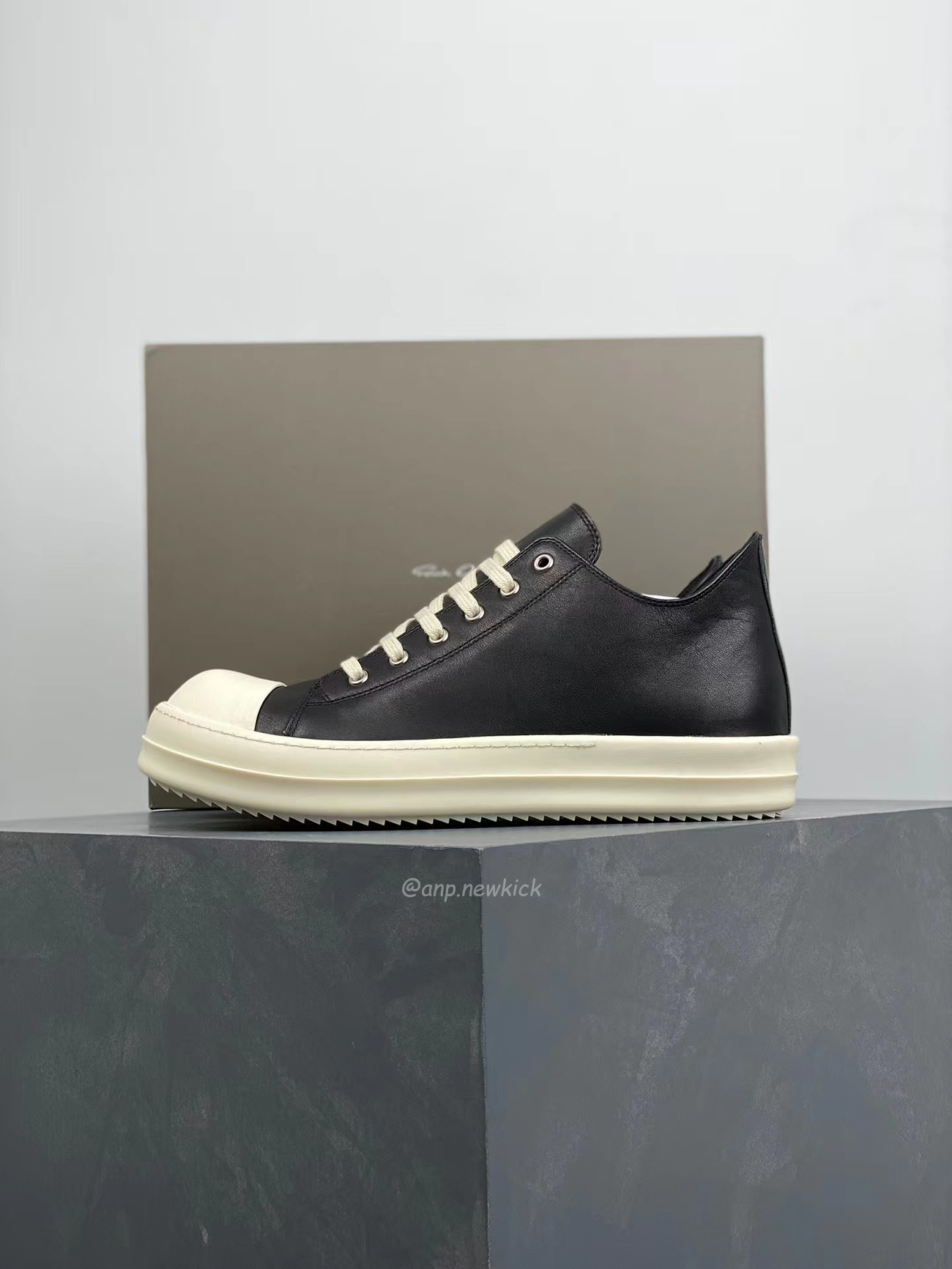 Rick Owens Leather Low Top Vintage Sneakers Suede Canvas Black Taupe Grey Faded Pnk Pearl Milk Dark Dust (26) - www.newkick.org Rick Owens Leather Low Top Vintage Sneakers Suede Canvas Black Taupe Grey Faded Pnk Pearl Milk Dark Dust (26) - www.newkick.org
