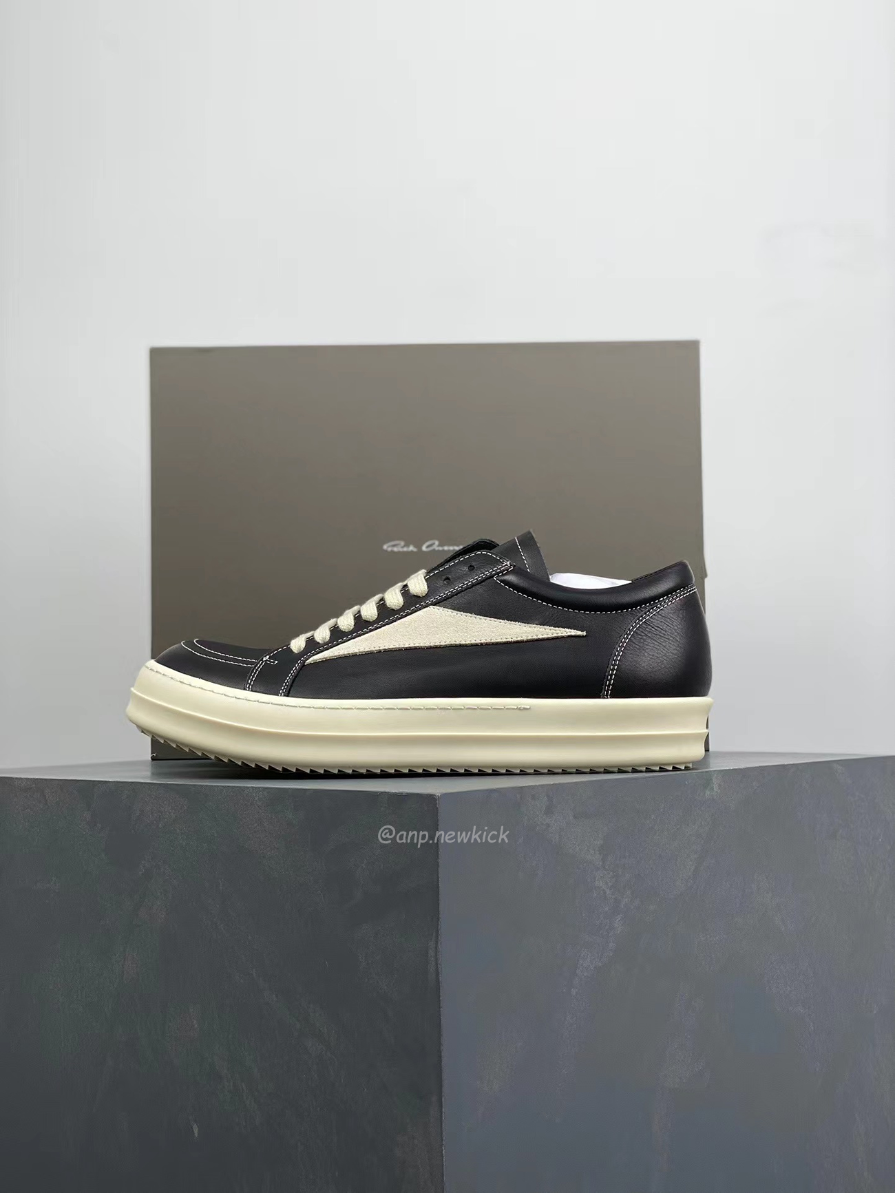 Rick Owens Leather Low Top Vintage Sneakers Suede Canvas Black Taupe Grey Faded Pnk Pearl Milk Dark Dust (8) - www.newkick.org Rick Owens Leather Low Top Vintage Sneakers Suede Canvas Black Taupe Grey Faded Pnk Pearl Milk Dark Dust (8) - www.newkick.org