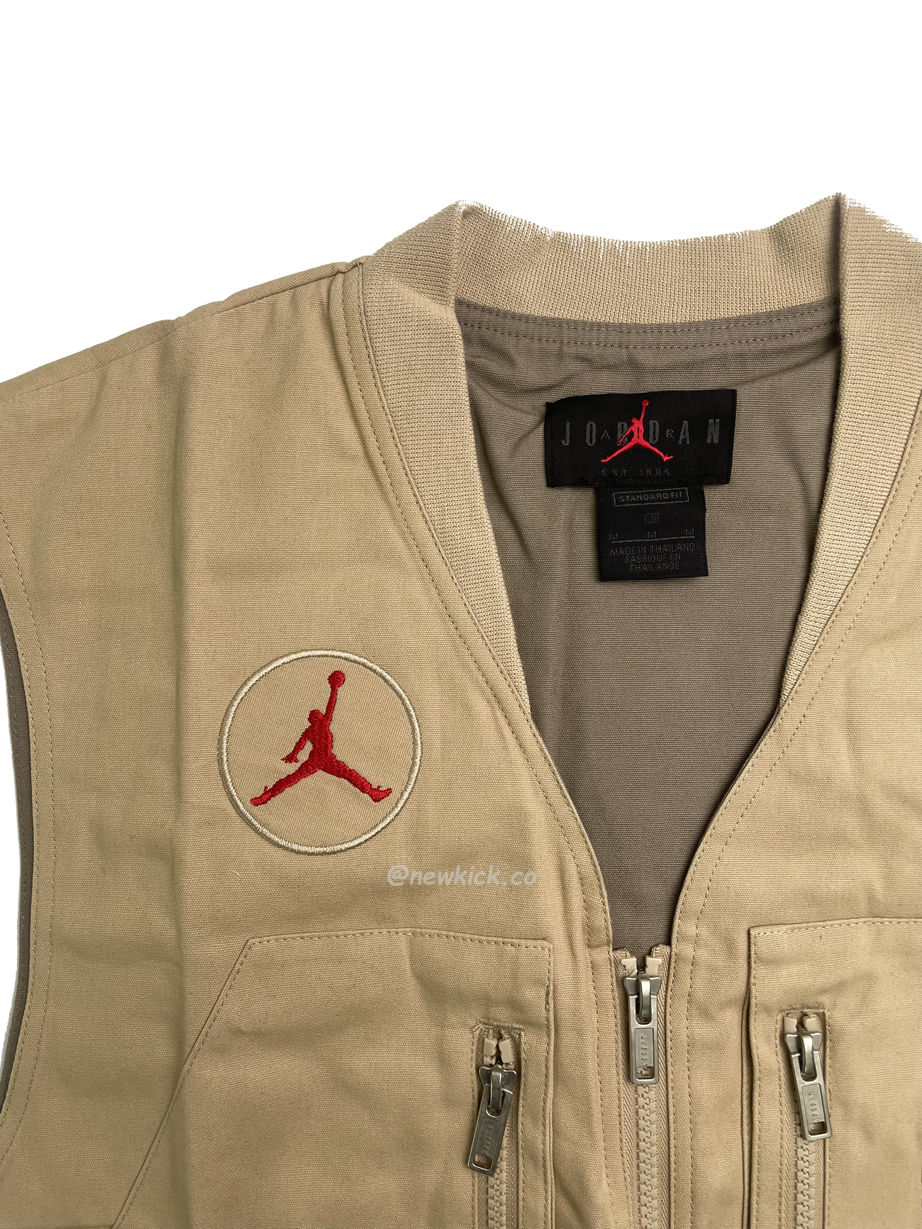 Travis Scott Cactus Jack X Jordan Utility Vest Asia Sizing Desertkhakiuni Ersity Red Ss21 (3) - www.newkick.org Travis Scott Cactus Jack X Jordan Utility Vest Asia Sizing Desertkhakiuni Ersity Red Ss21 (3) - www.newkick.org