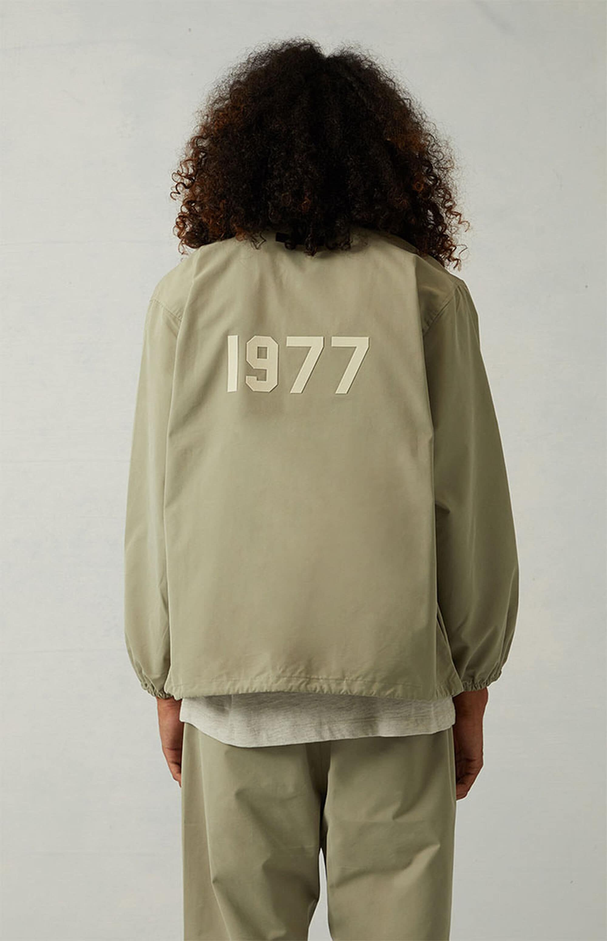 Fear Of God Essentials 1977 Coaches Jacket Iron Oak (11) - www.newkick.org Fear Of God Essentials 1977 Coaches Jacket Iron Oak (11) - www.newkick.org
