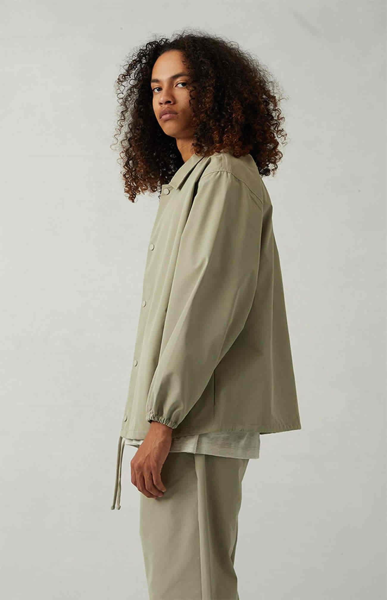 Fear Of God Essentials 1977 Coaches Jacket Iron Oak (23) - www.newkick.org Fear Of God Essentials 1977 Coaches Jacket Iron Oak (23) - www.newkick.org
