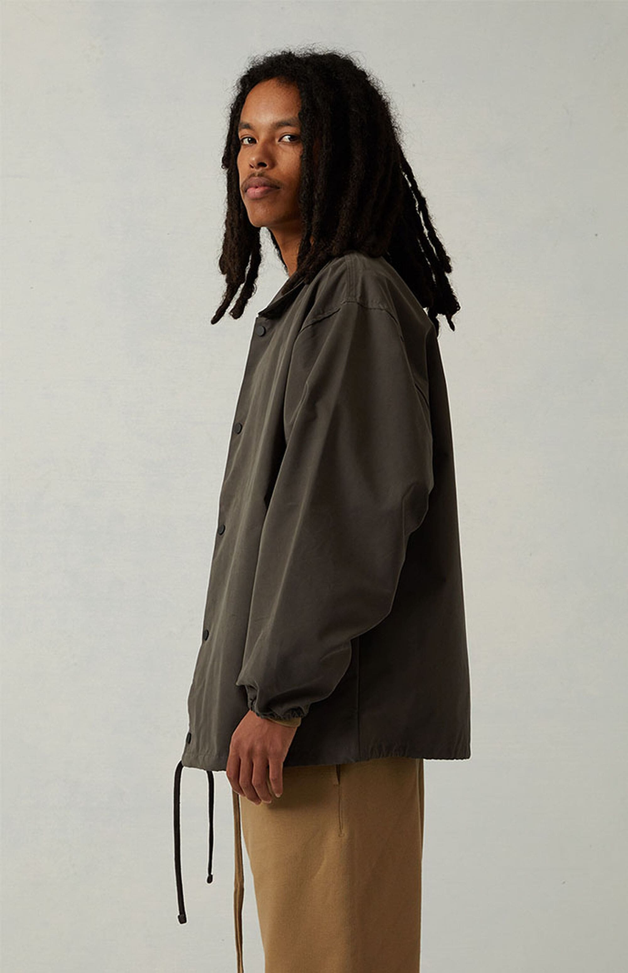 Fear Of God Essentials 1977 Coaches Jacket Iron Oak (6) - www.newkick.org Fear Of God Essentials 1977 Coaches Jacket Iron Oak (6) - www.newkick.org