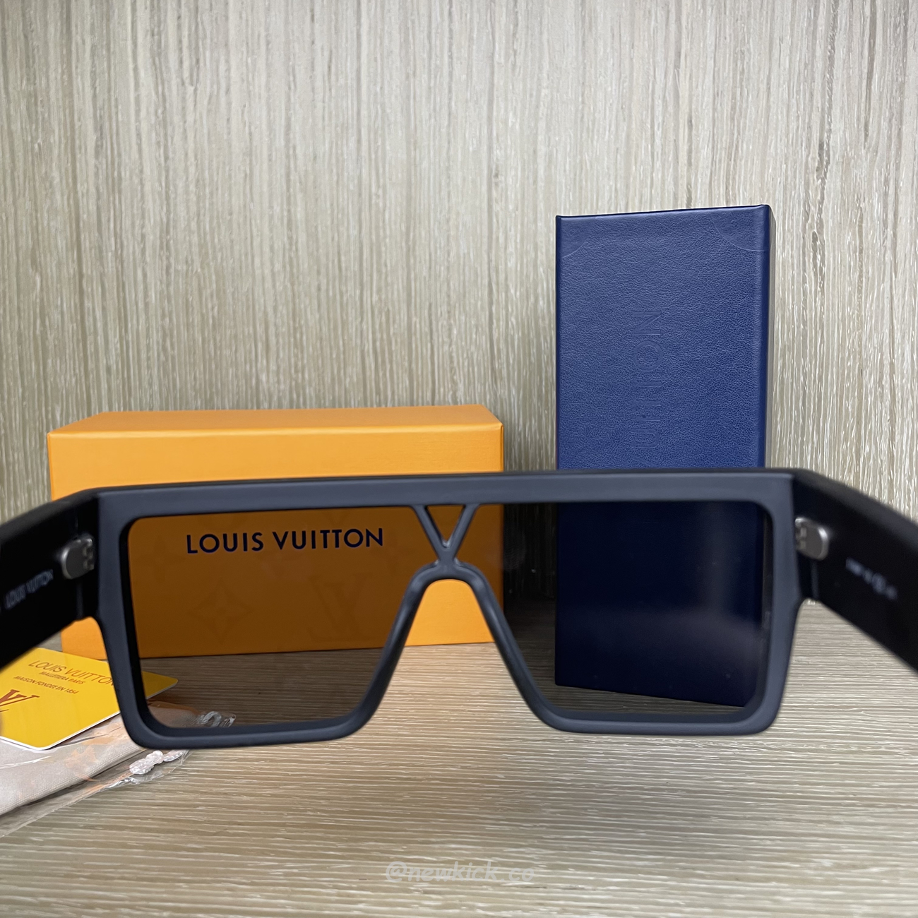 Louis Vuitton Lv Waimea Sunglasses (4) - www.newkick.org Louis Vuitton Lv Waimea Sunglasses (4) - www.newkick.org