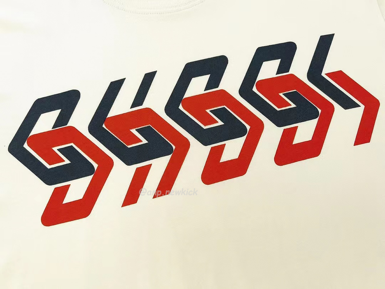 Gucci Mirror Print Oversize Cotton T Shirt (7) - www.newkick.org Gucci Mirror Print Oversize Cotton T Shirt (7) - www.newkick.org
