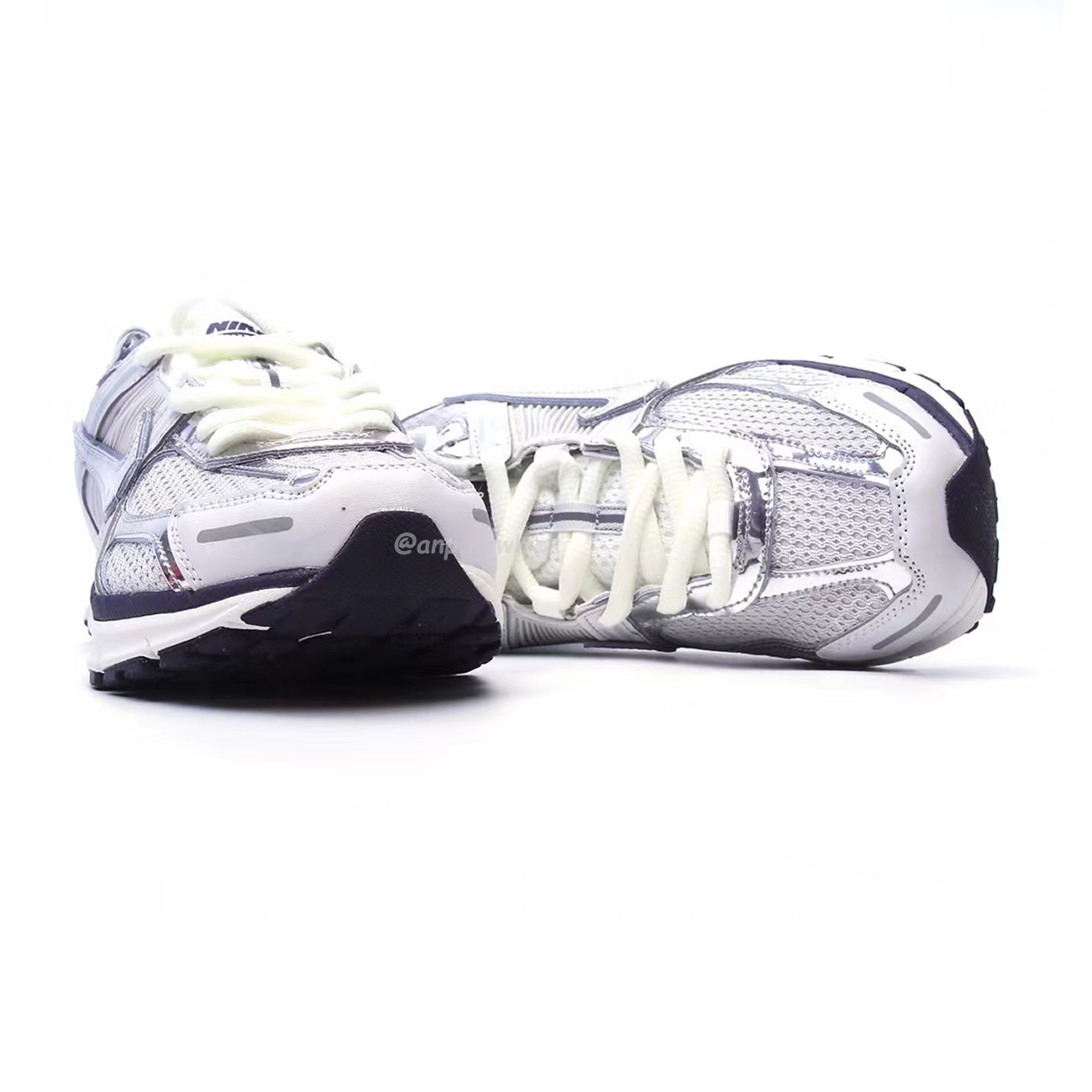 Nike Zoom Vomero 5 Series (2) - www.newkick.org Nike Zoom Vomero 5 Series (2) - www.newkick.org