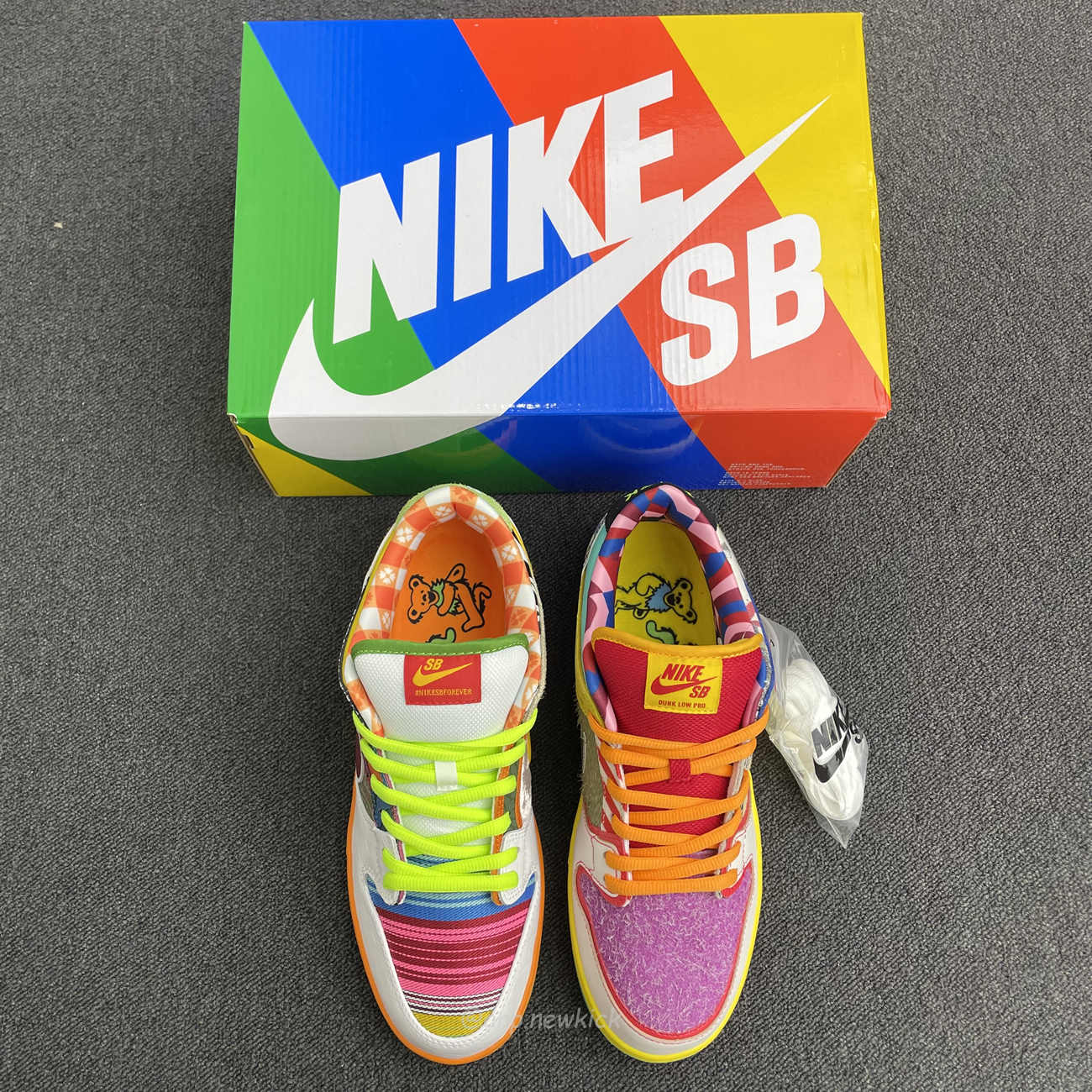 Nike Sb Dunk Low What The 2023 (6) - www.newkick.org