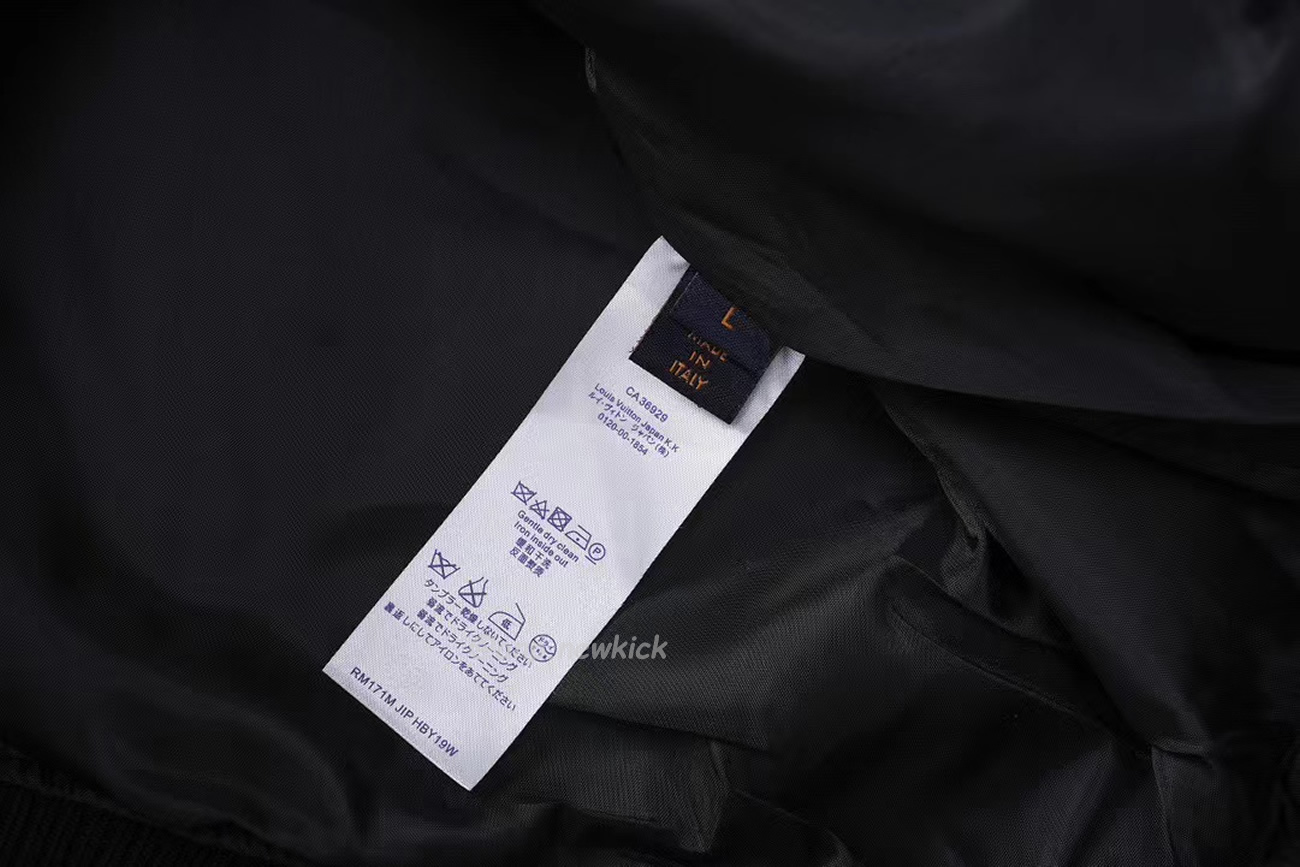 Louis Vuitton X Nba Leather Basketball Jacket Black (3) - www.newkick.org Louis Vuitton X Nba Leather Basketball Jacket Black (3) - www.newkick.org
