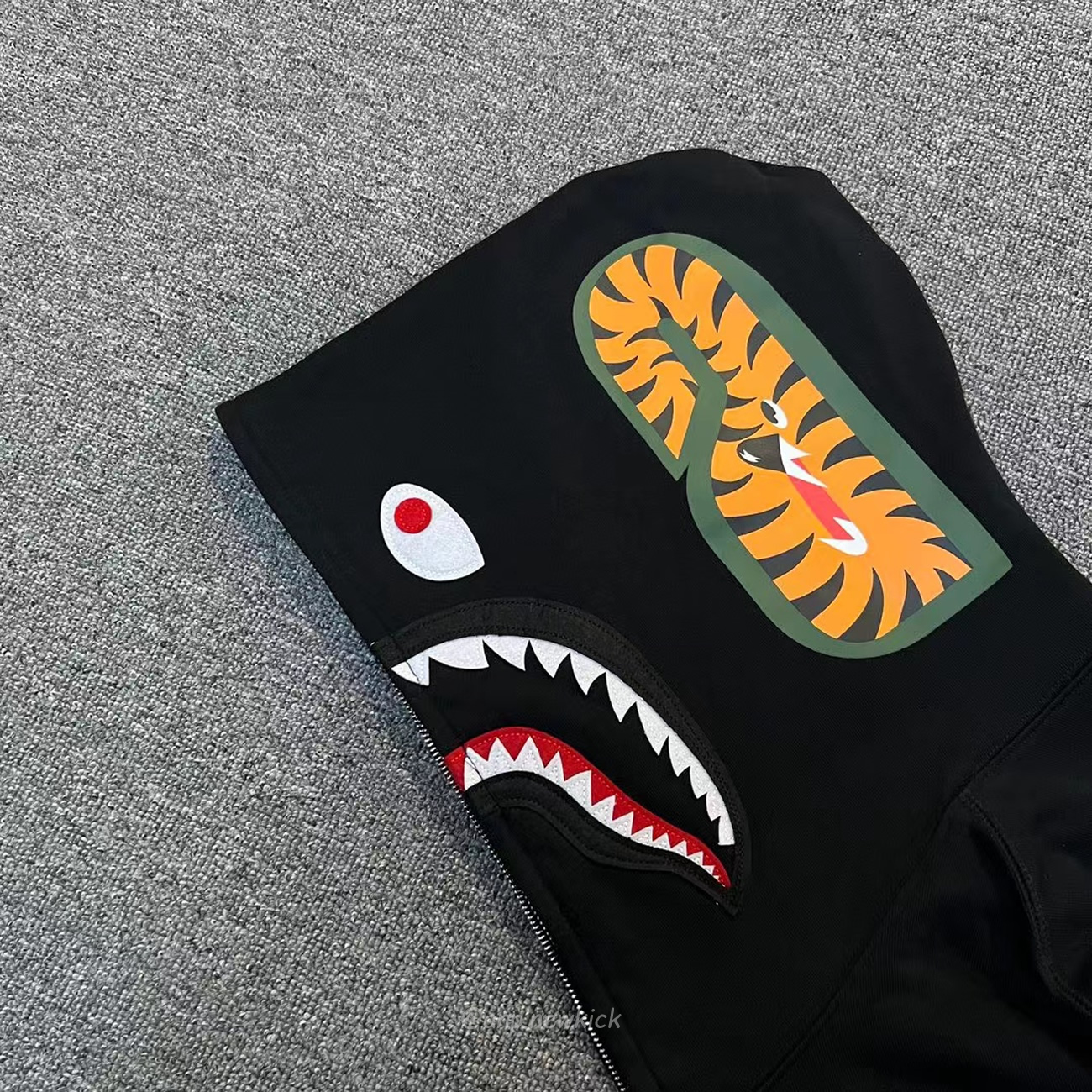 Bape Shark Full Zip Hoodie Black Ss22 (3) - www.newkick.org Bape Shark Full Zip Hoodie Black Ss22 (3) - www.newkick.org