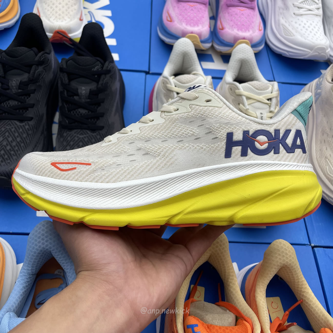 Hoka One One Clifton 9 White 1127895 Wwh (16) - www.newkick.org Hoka One One Clifton 9 White 1127895 Wwh (16) - www.newkick.org