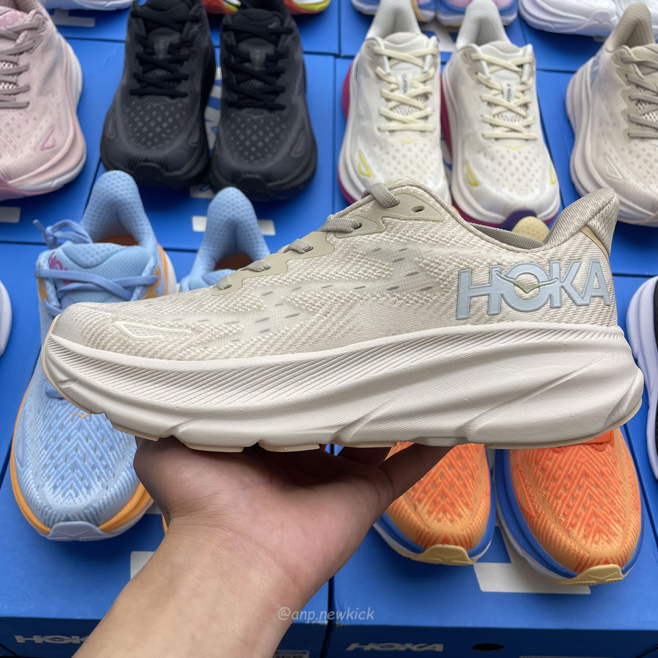 Hoka One One Clifton 9 White 1127895 Wwh (31) - www.newkick.org Hoka One One Clifton 9 White 1127895 Wwh (31) - www.newkick.org