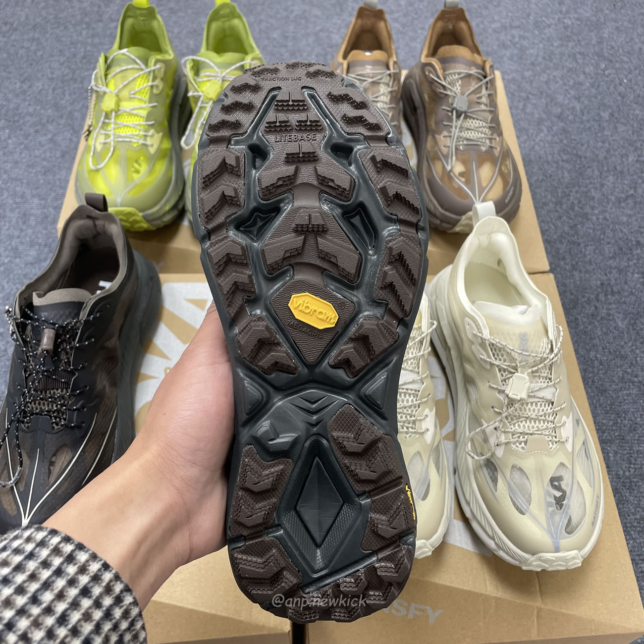 Hoka One One Mafate Speed 4 Lite Satisfy Bone Coffee Rubber Sulfur 1157050 Bone (13) - www.newkick.org Hoka One One Mafate Speed 4 Lite Satisfy Bone Coffee Rubber Sulfur 1157050 Bone (13) - www.newkick.org
