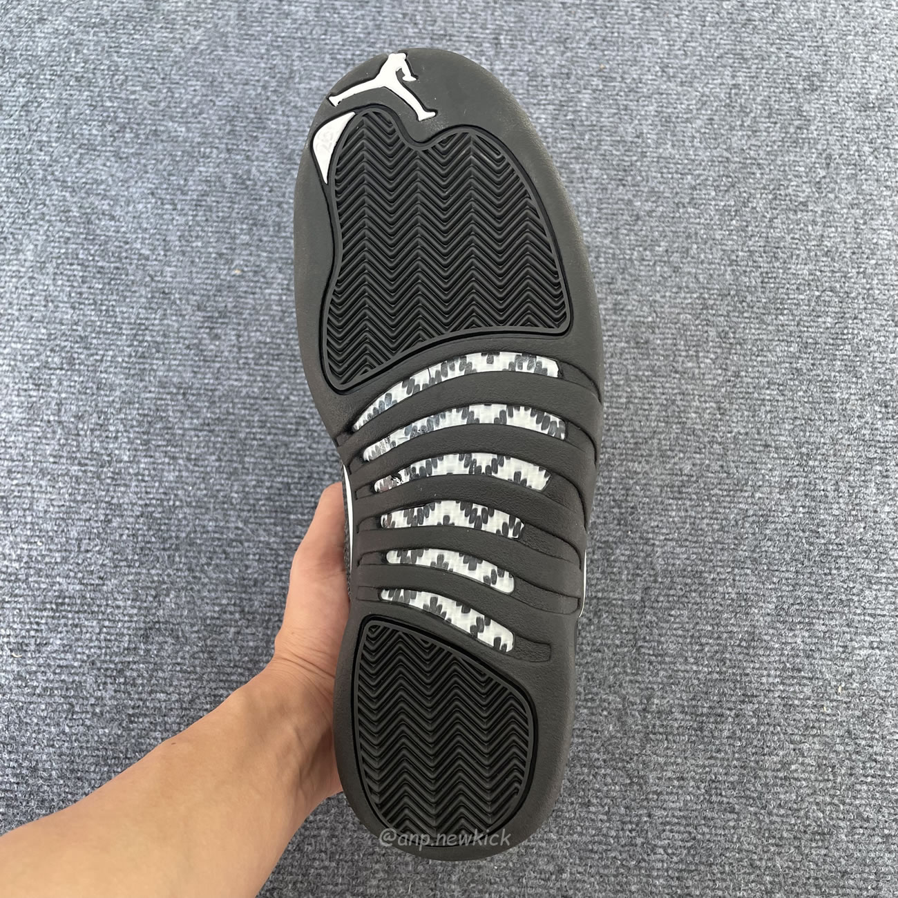 Air Jordan 12 Retro The Master 130690 013 (7) - www.newkick.vip Air Jordan 12 Retro The Master 130690 013 (7) - www.newkick.vip