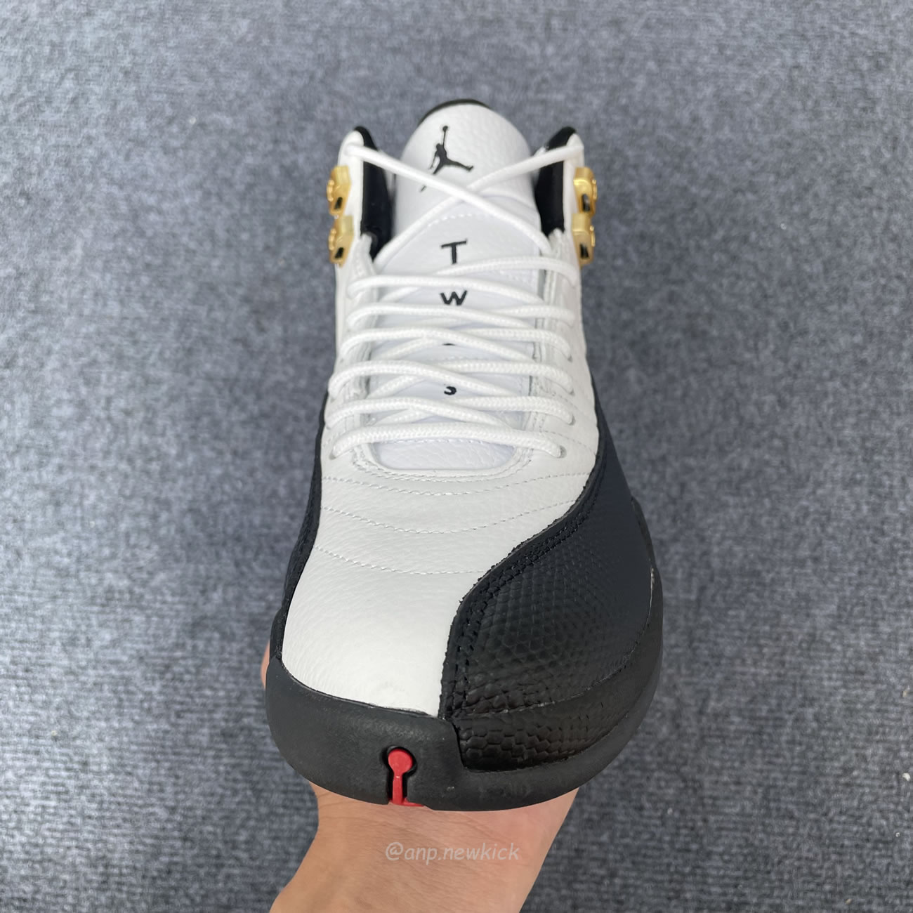 Air Jordan 12 Retro Taxi White Gold 130690 125 (10) - www.newkick.org