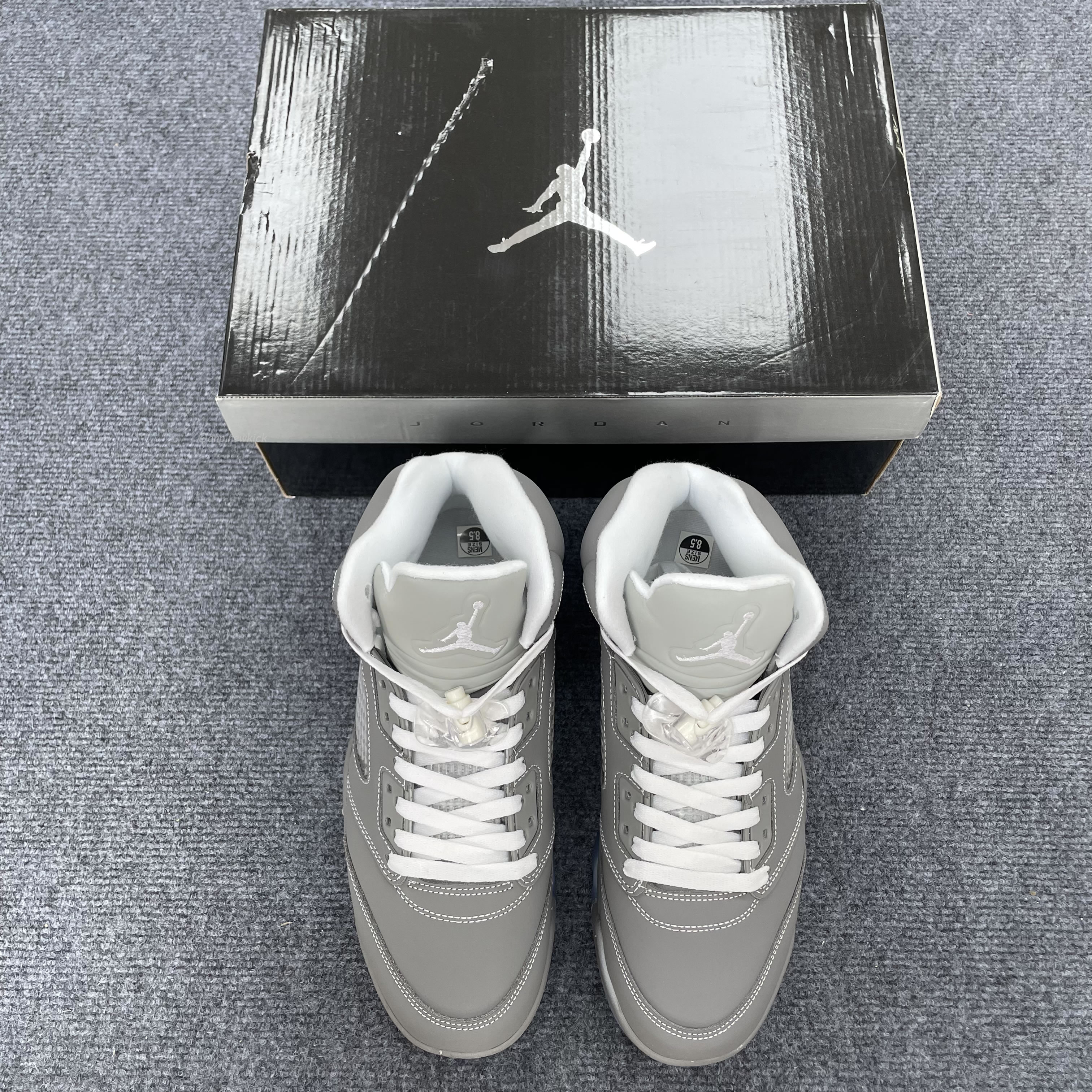 Air Jordan 5 Retro Wolf Grey 136027 005 (5) - www.newkick.org Air Jordan 5 Retro Wolf Grey 136027 005 (5) - www.newkick.org