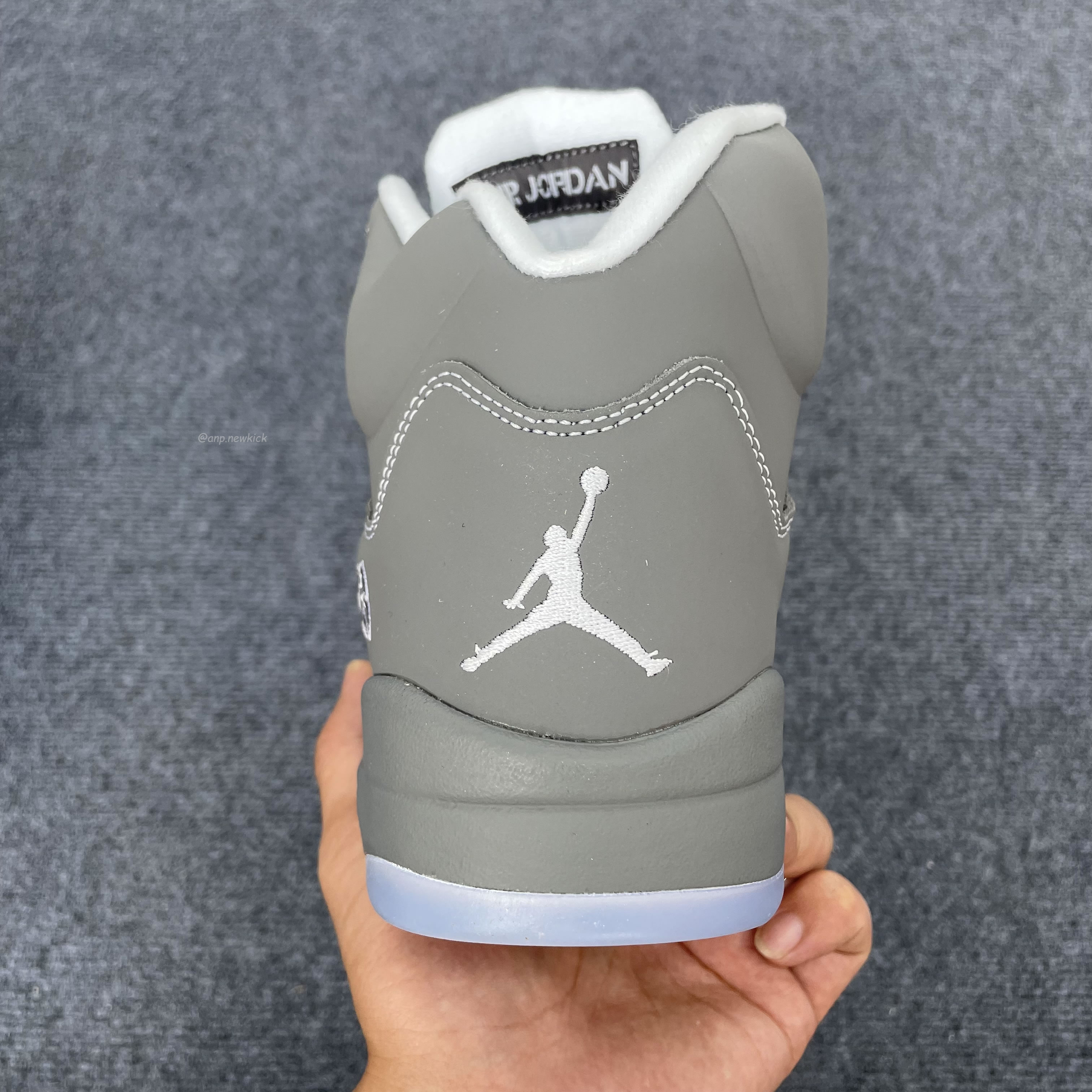 Air Jordan 5 Retro Wolf Grey 136027 005 (7) - www.newkick.org Air Jordan 5 Retro Wolf Grey 136027 005 (7) - www.newkick.org