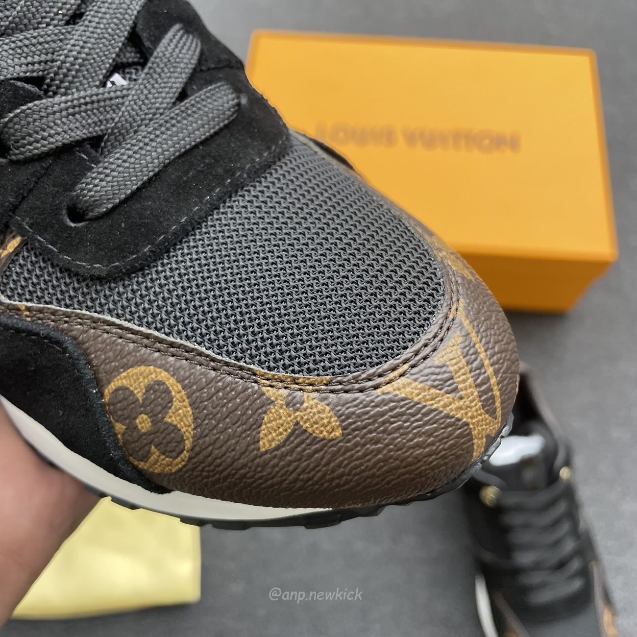 Louis Vuitton Run Away Black Gold 1a3cw0 (10) - www.newkick.org Louis Vuitton Run Away Black Gold 1a3cw0 (10) - www.newkick.org