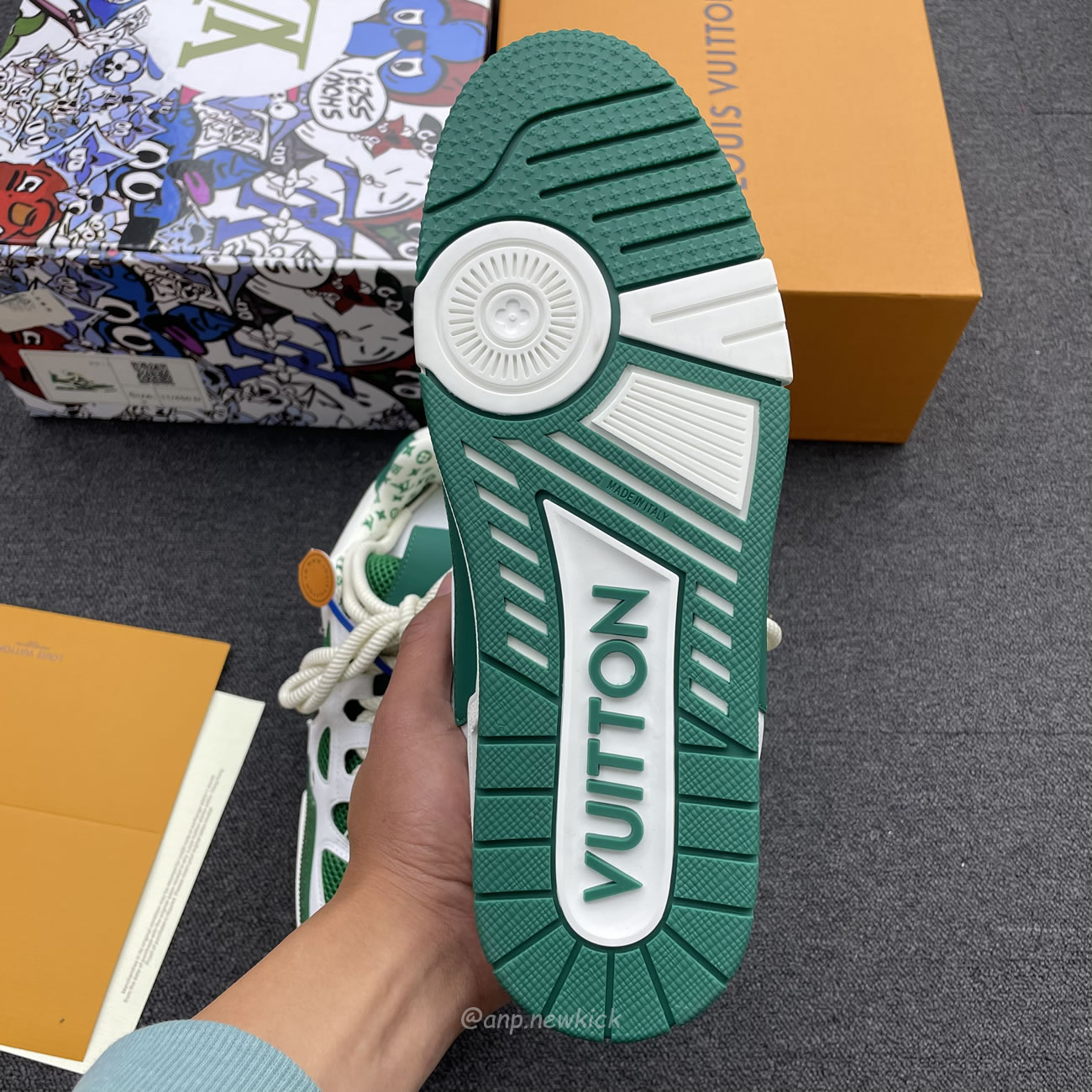 Louis Vuitton Lv Skate Sneaker Green White 1ac520 (6) - www.newkick.org Louis Vuitton Lv Skate Sneaker Green White 1ac520 (6) - www.newkick.org