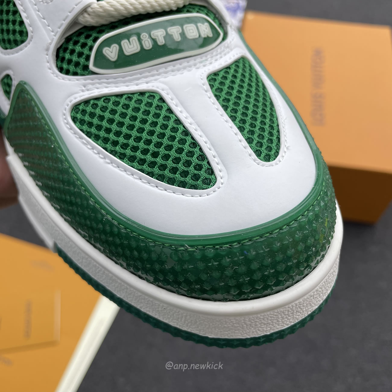 Louis Vuitton Lv Skate Sneaker Green White 1ac520 (9) - www.newkick.org Louis Vuitton Lv Skate Sneaker Green White 1ac520 (9) - www.newkick.org