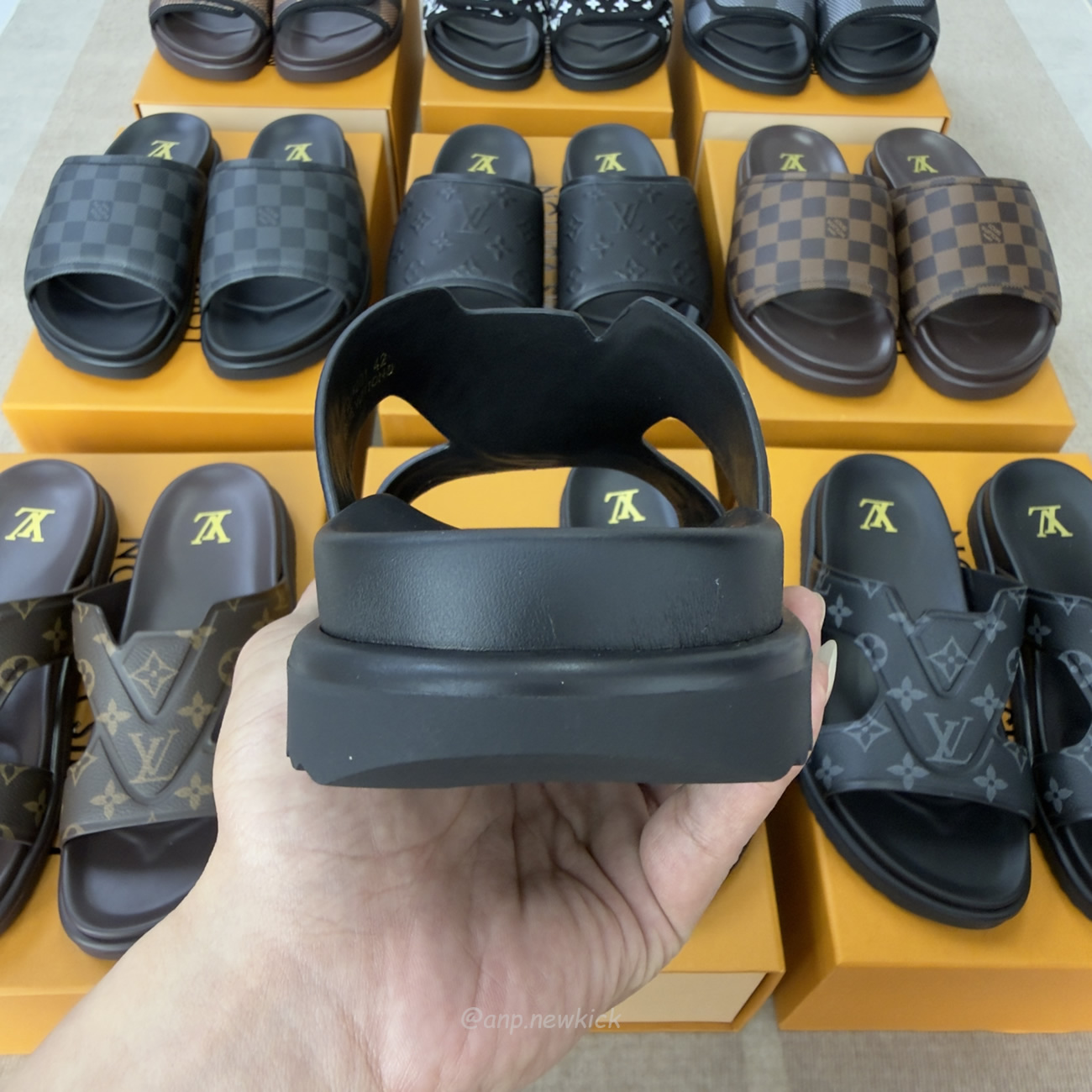 Louis Vuitton Lv Oasis (20) - www.newkick.org Louis Vuitton Lv Oasis (20) - www.newkick.org
