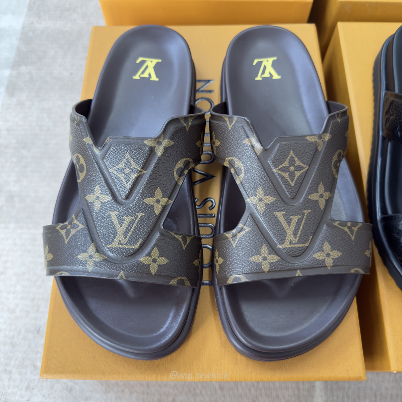 Louis Vuitton Lv Oasis (22) - www.newkick.org Louis Vuitton Lv Oasis (22) - www.newkick.org