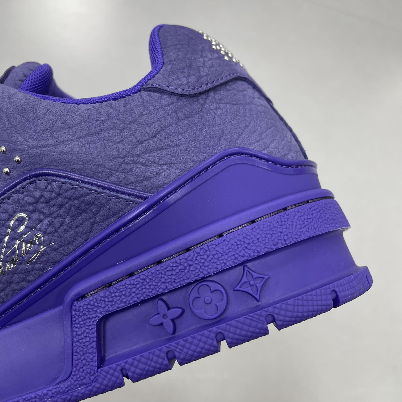 Louis Vuitton Lv Trainer Maxi Sneaker Violet 1adhae (5) - www.newkick.org Louis Vuitton Lv Trainer Maxi Sneaker Violet 1adhae (5) - www.newkick.org