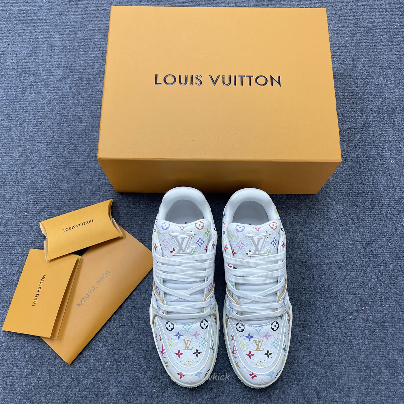 Louis Vuitton Lv Trainer Takashi Murakami White 1ahekg (7) - www.newkick.org Louis Vuitton Lv Trainer Takashi Murakami White 1ahekg (7) - www.newkick.org