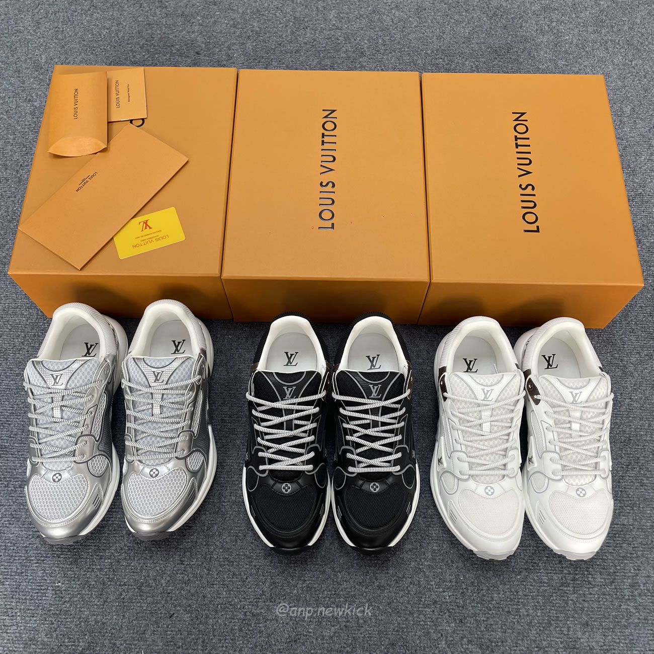 Louis Vuitton Lv Olympia Sneaker Blanc Black Silvery 1ahoht (5) - www.newkick.org Louis Vuitton Lv Olympia Sneaker Blanc Black Silvery 1ahoht (5) - www.newkick.org