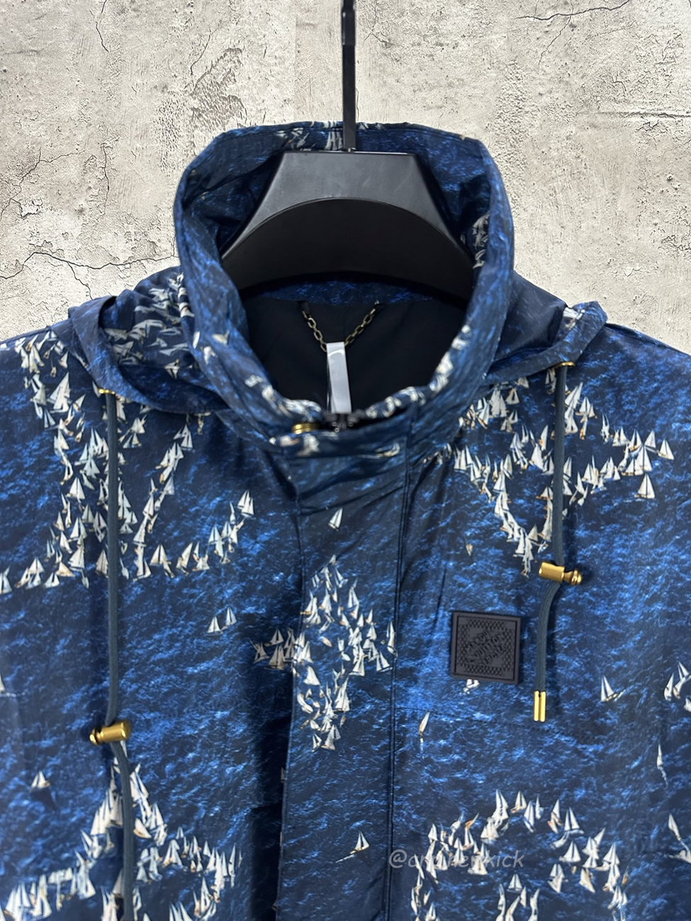 Louis Vuitton Monogram Printed Pattern Windbreaker 1ahv28 (2) - www.newkick.org Louis Vuitton Monogram Printed Pattern Windbreaker 1ahv28 (2) - www.newkick.org